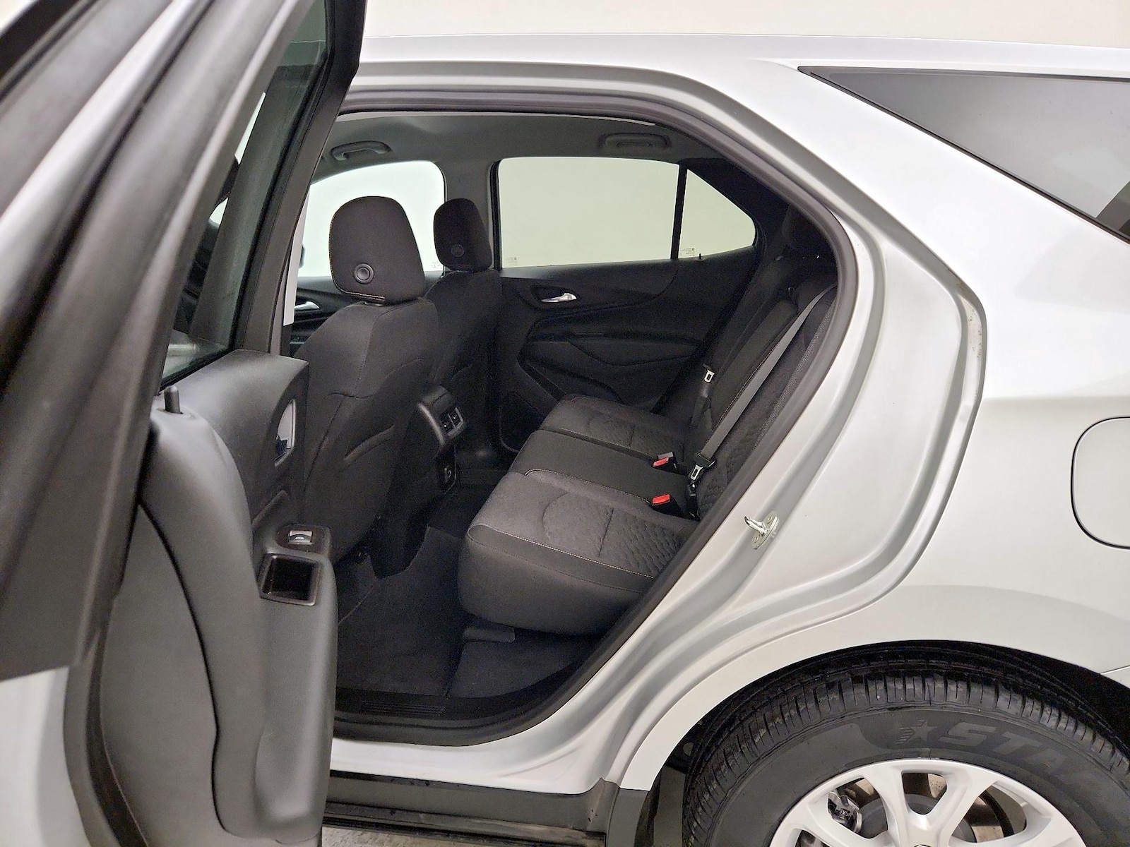 2021 Chevrolet Equinox LT - Photo 20