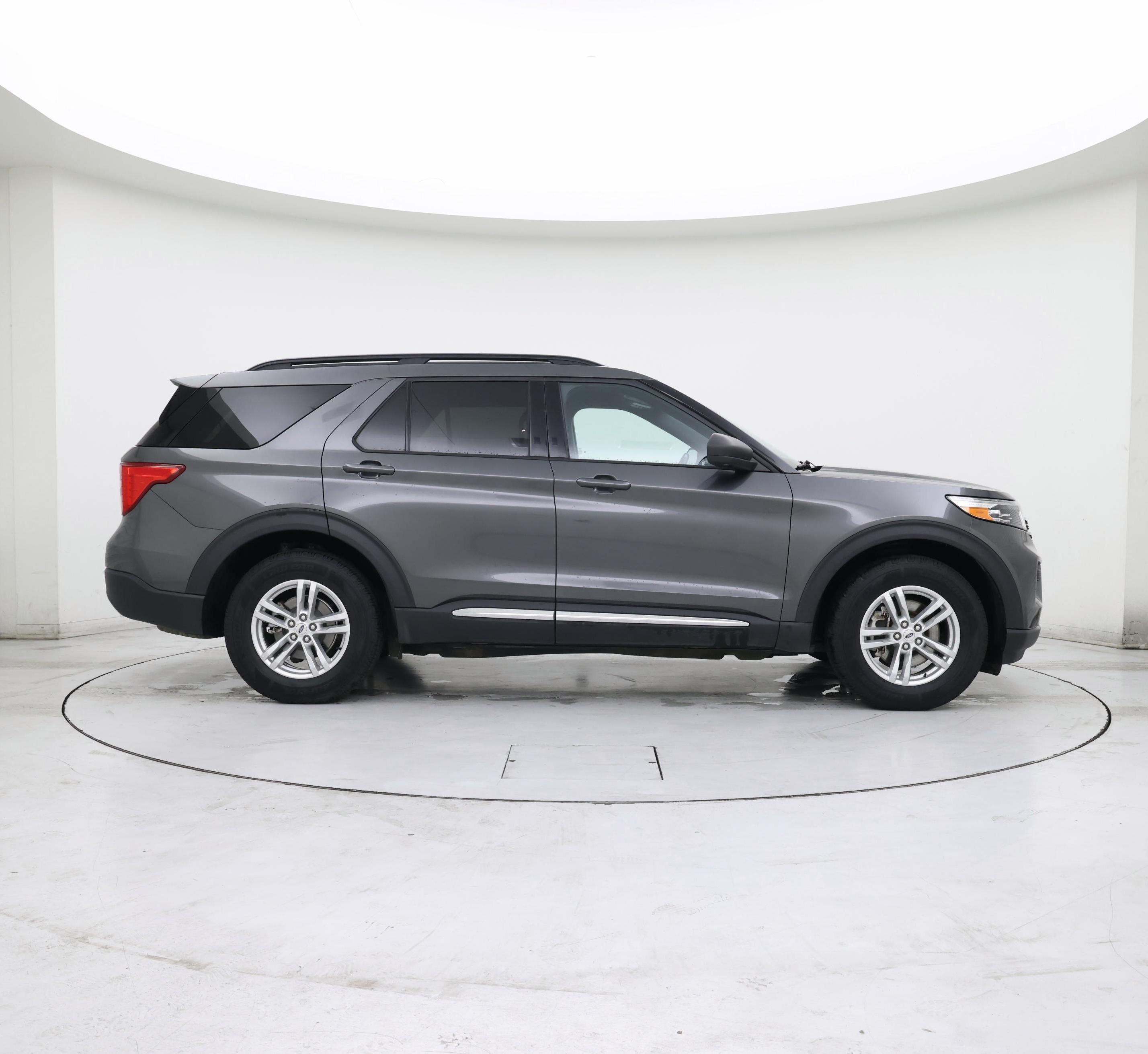 Thumbnail: 2020 Ford Explorer - 7