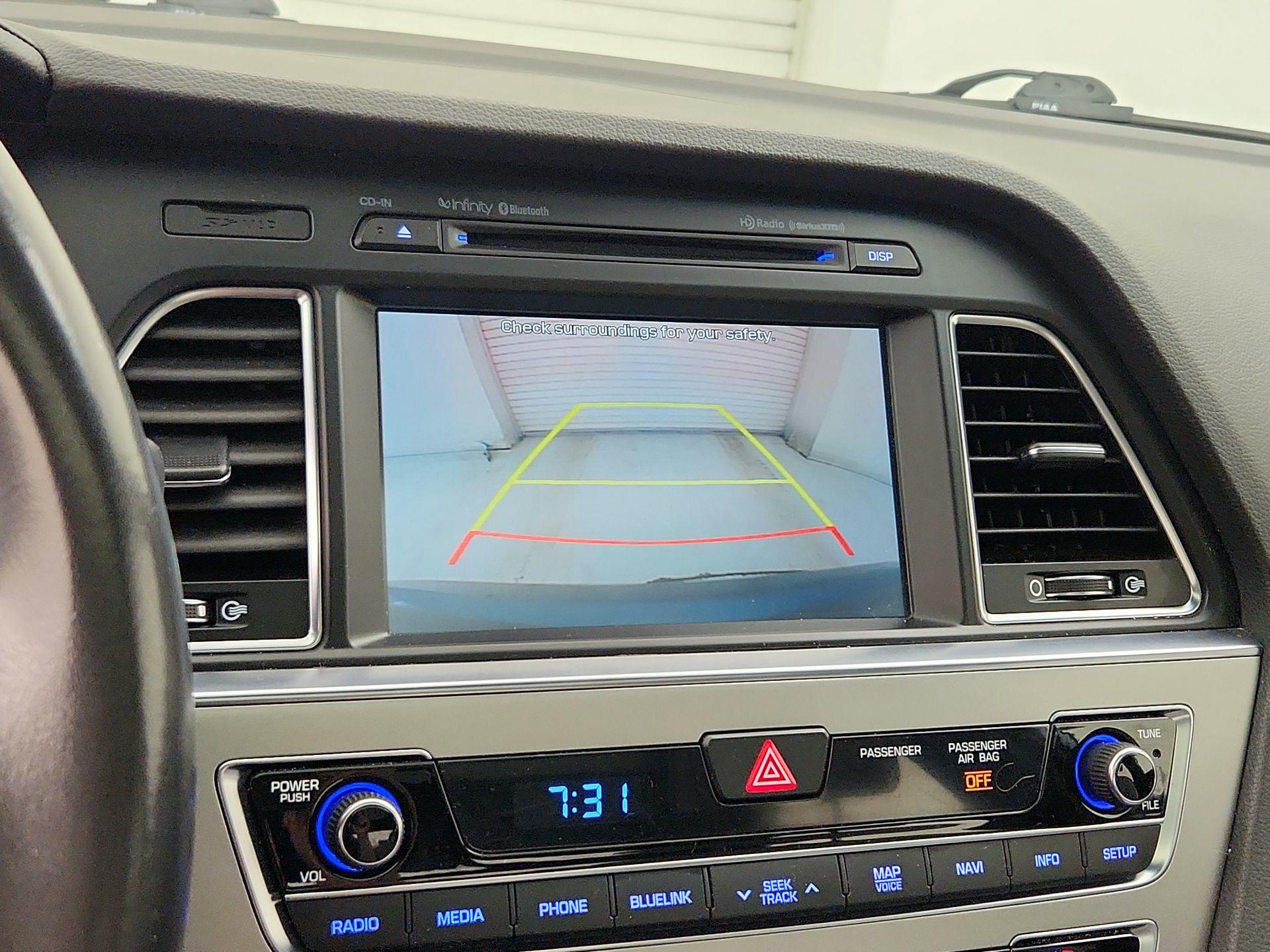 Thumbnail: 2015 Hyundai Sonata - 15