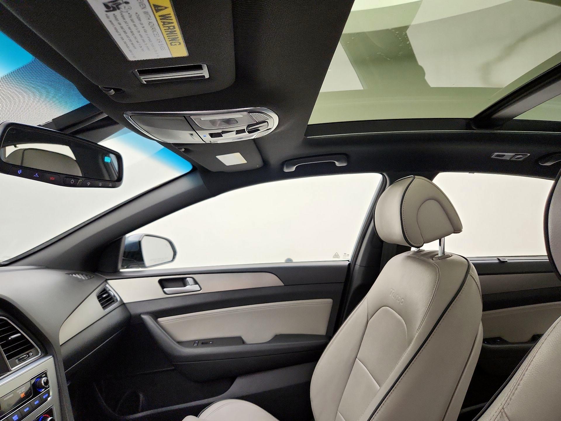 Thumbnail: 2015 Hyundai Sonata - 20