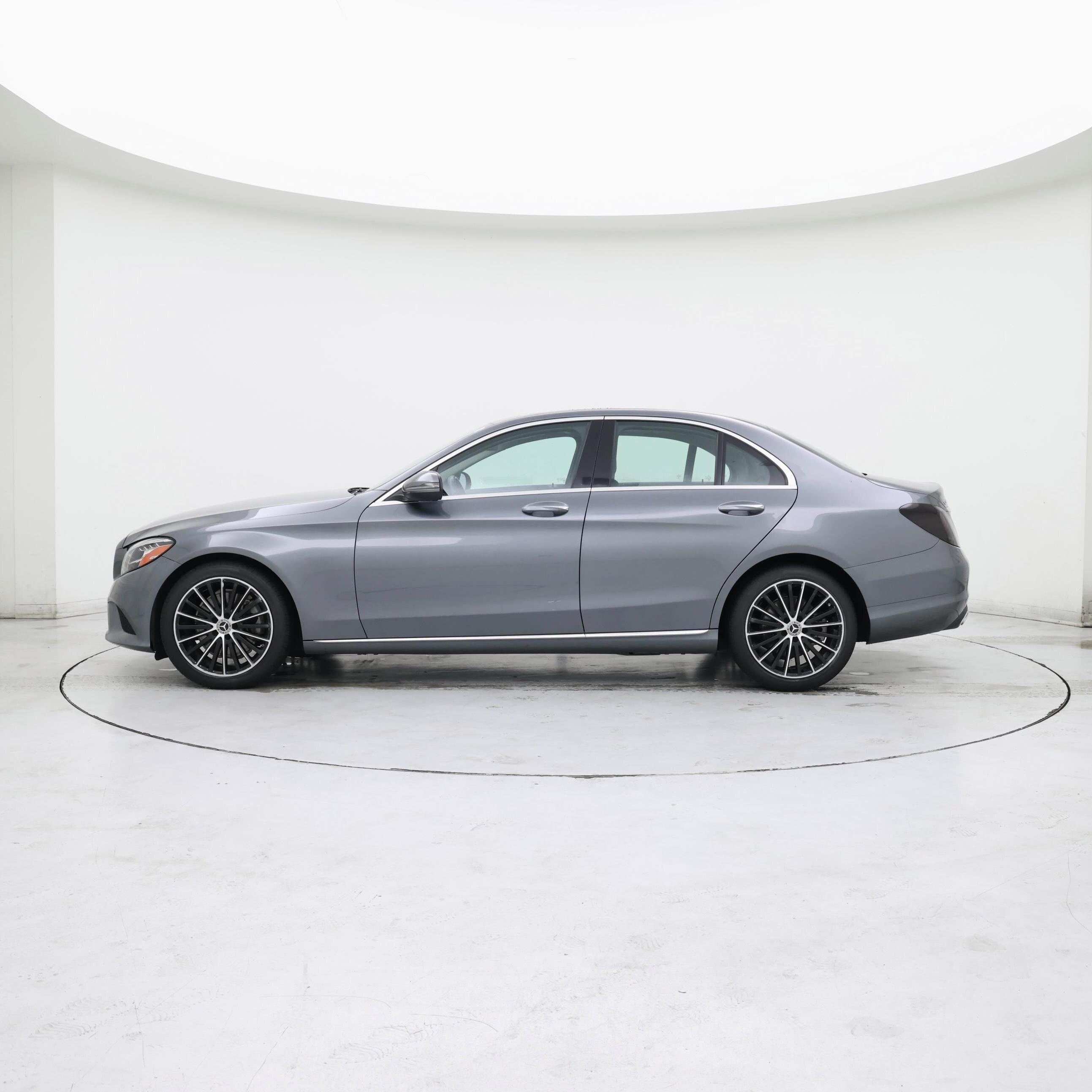 Thumbnail: 2020 Mercedes-Benz C-Class - 3