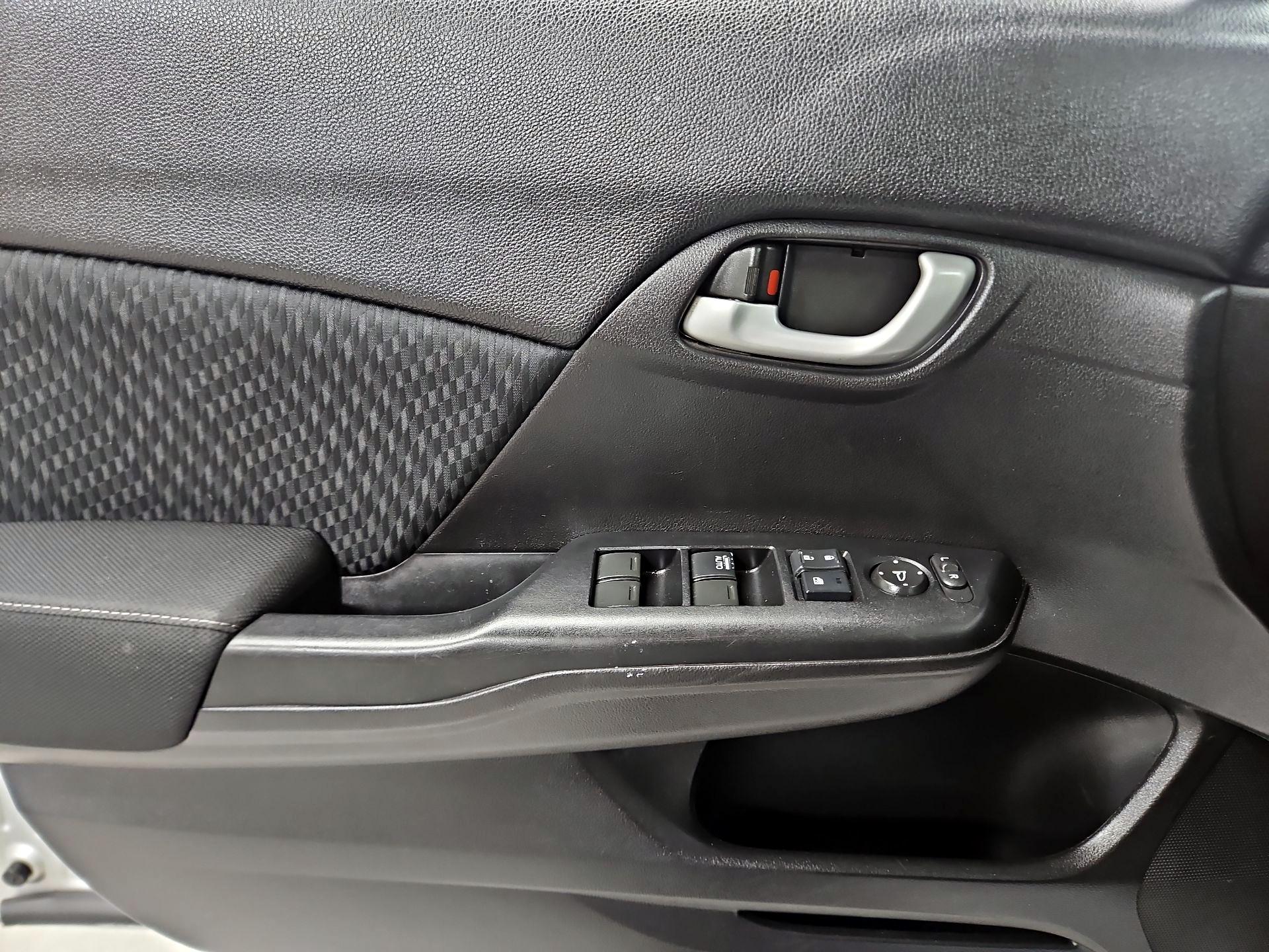 Thumbnail: 2014 Honda Civic - 12
