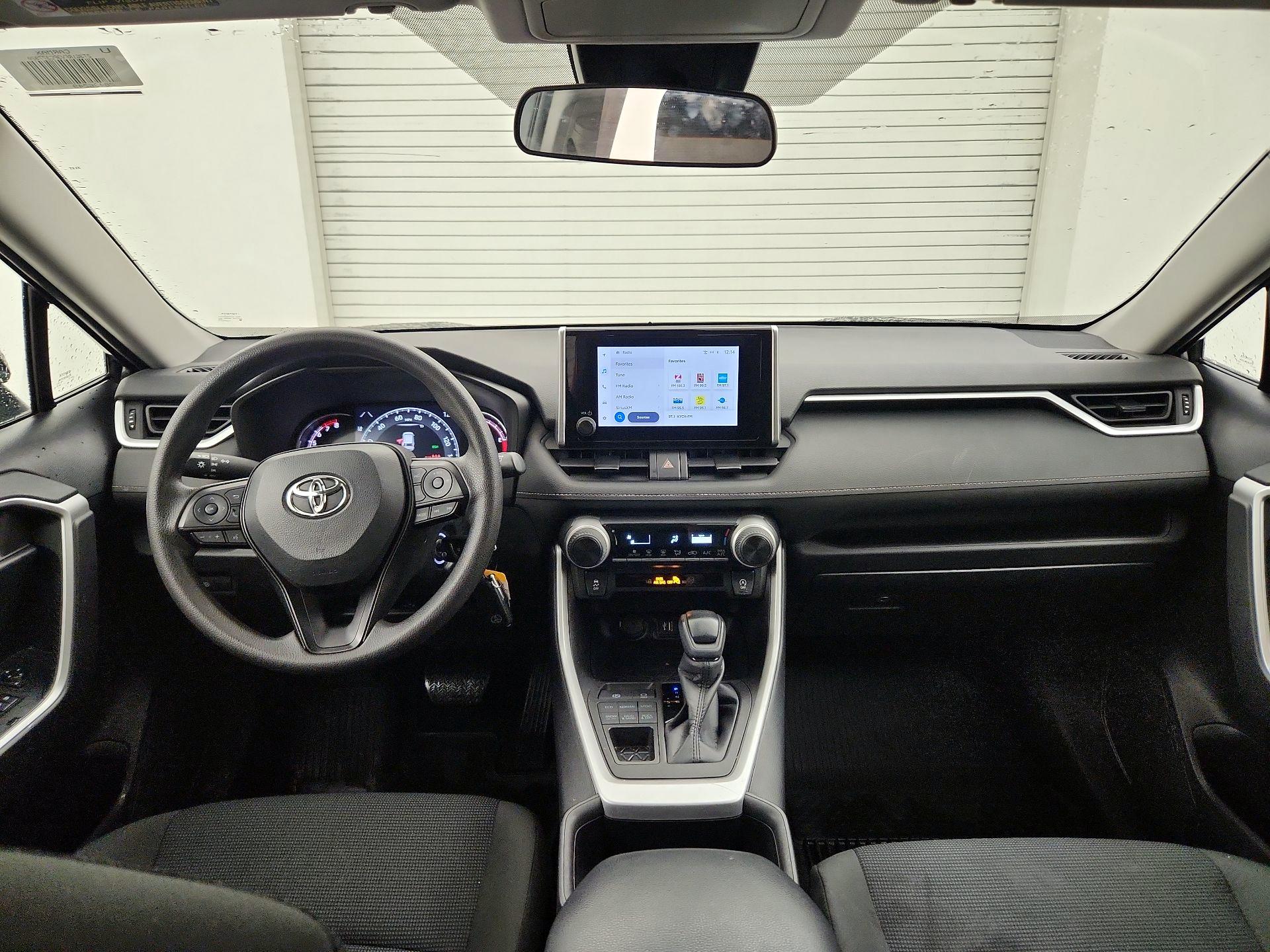 Thumbnail: 2023 Toyota RAV4 - 9