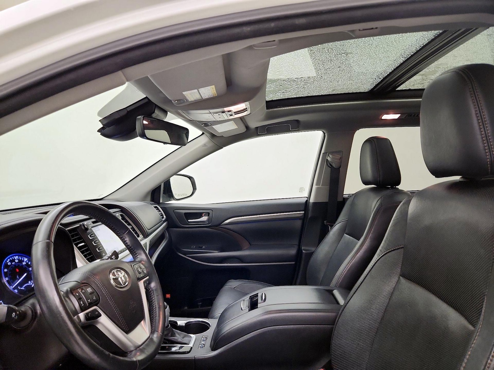 2017 Toyota Highlander 21