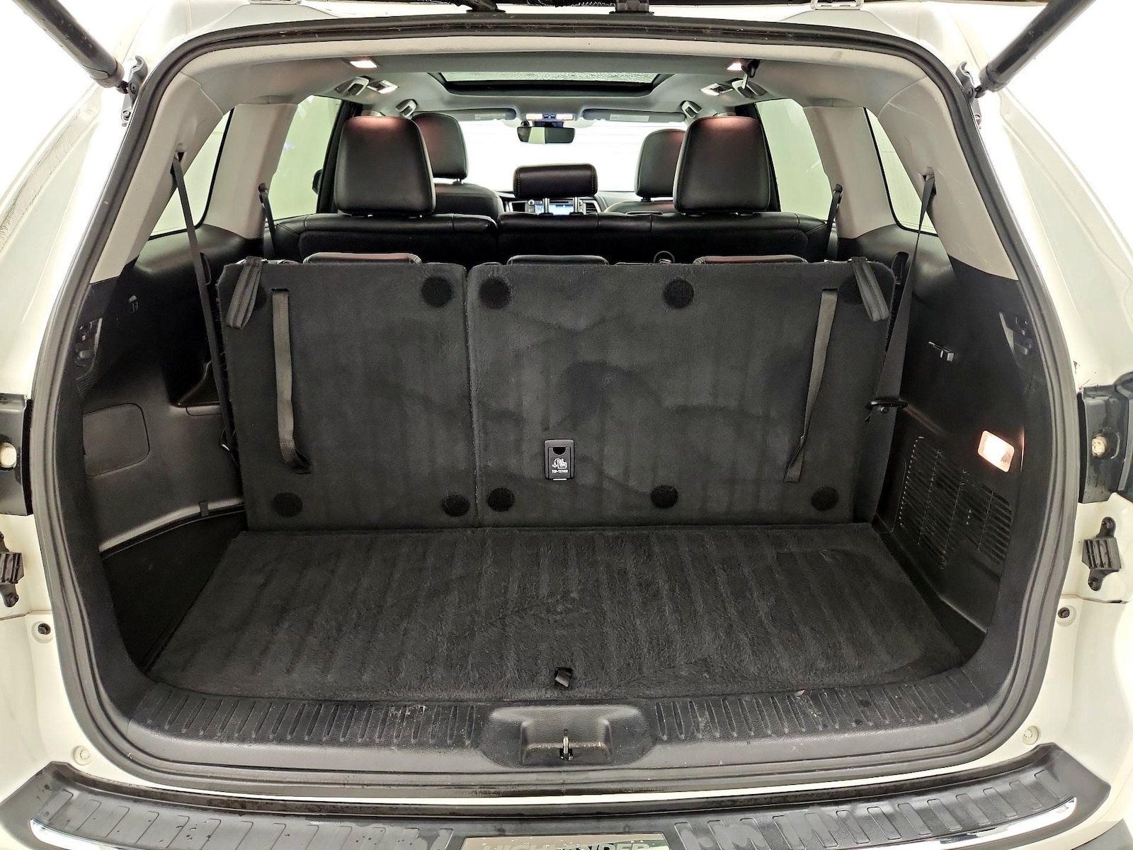 2017 Toyota Highlander 24