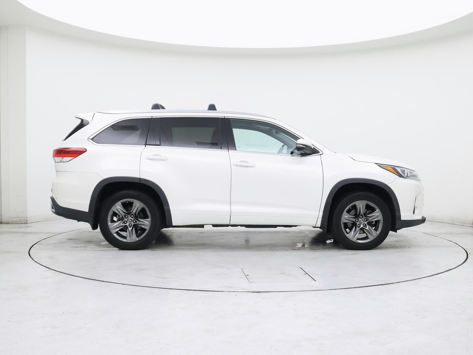 2017 Toyota Highlander 8