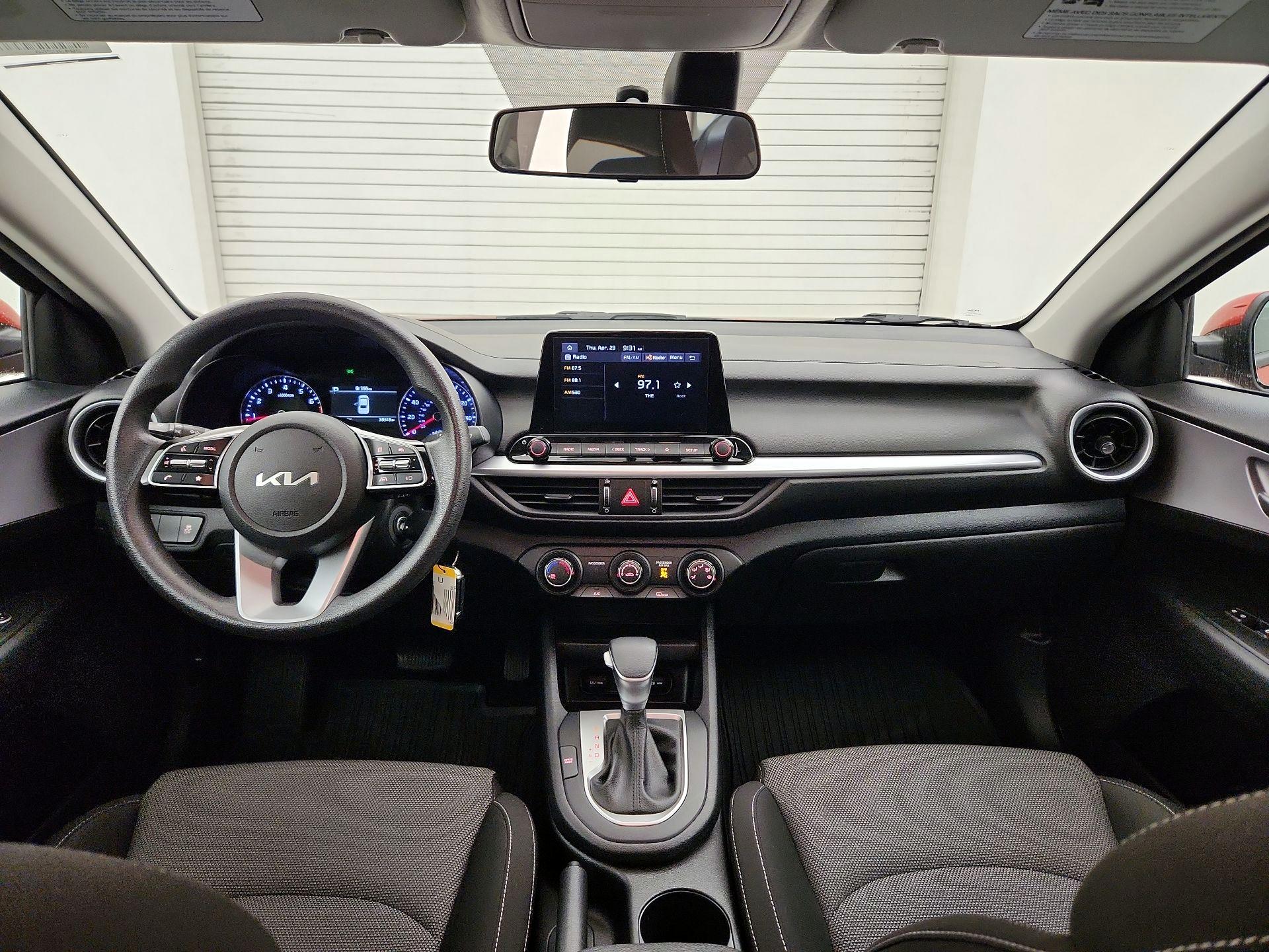 Thumbnail: 2023 Kia Forte - 9