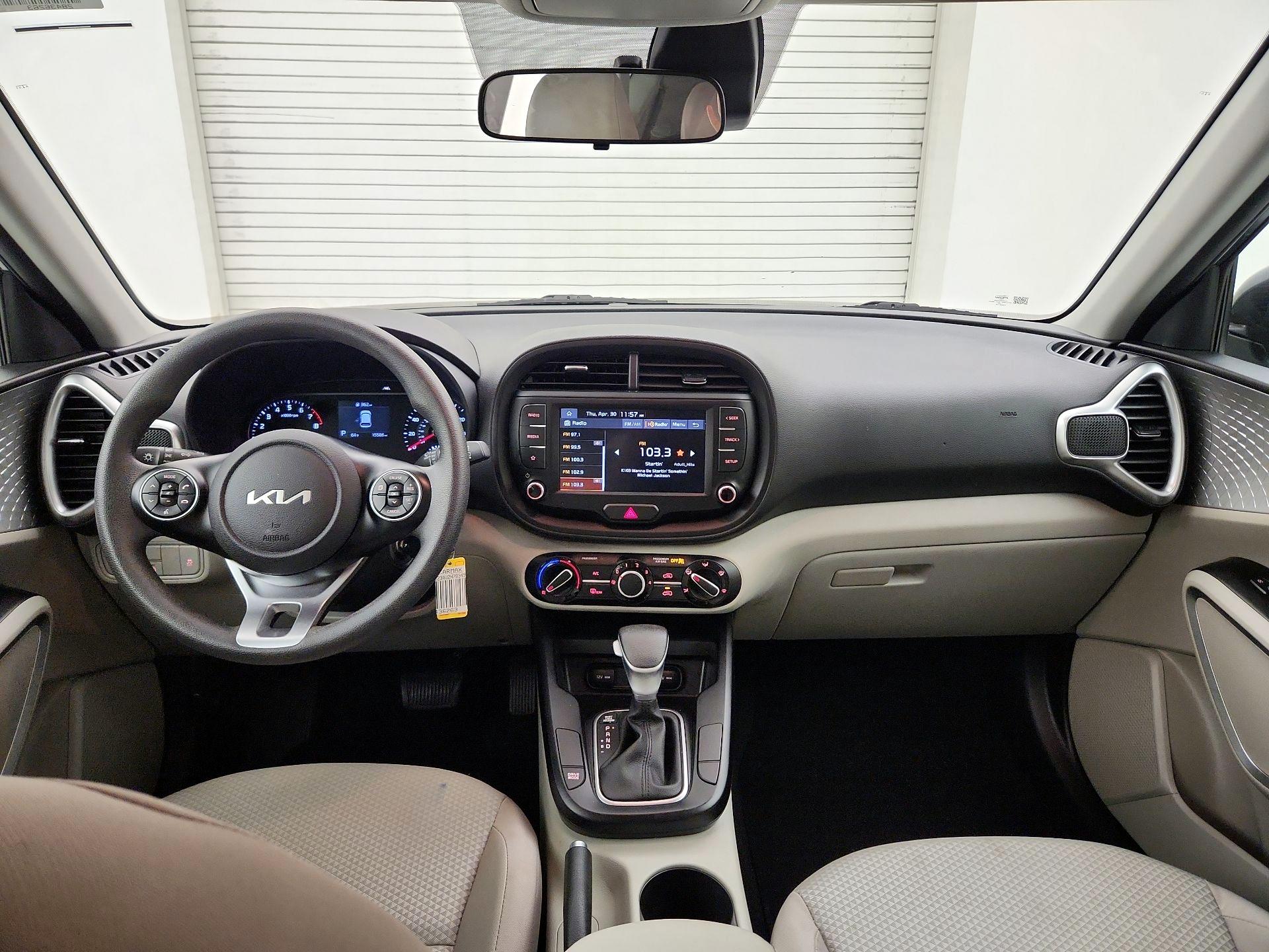 Thumbnail: 2022 Kia Soul - 9