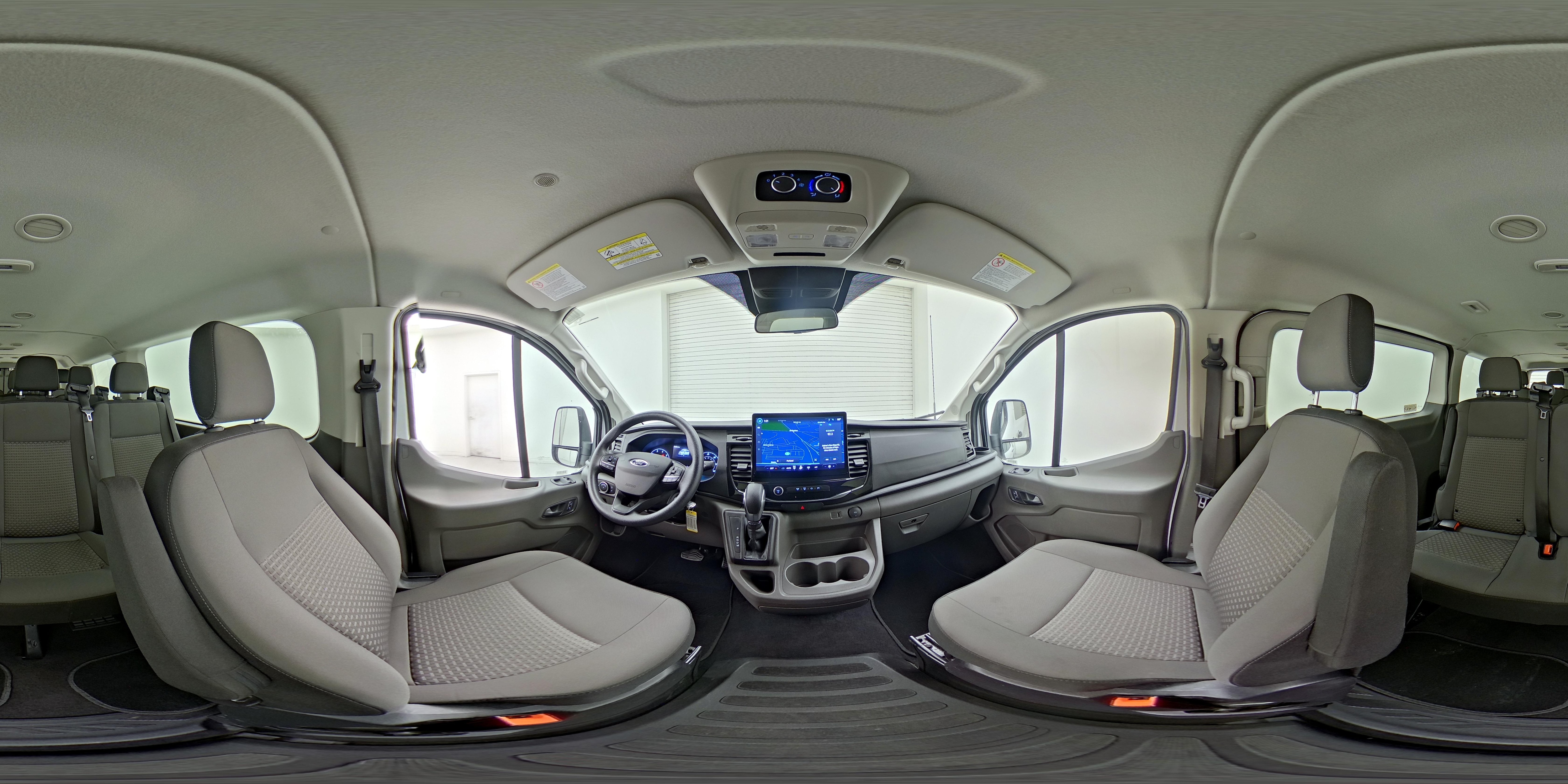 2024 Ford Transit Passenger Van XLT - Photo 26