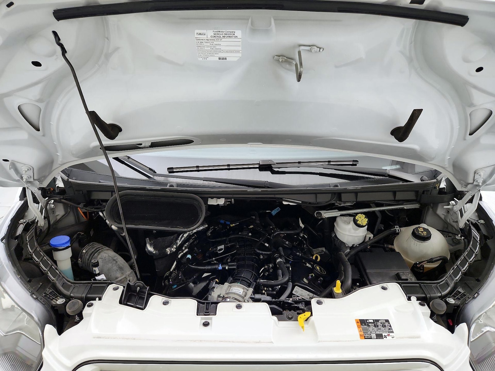 2024 Ford Transit Passenger Van XLT - Photo 24