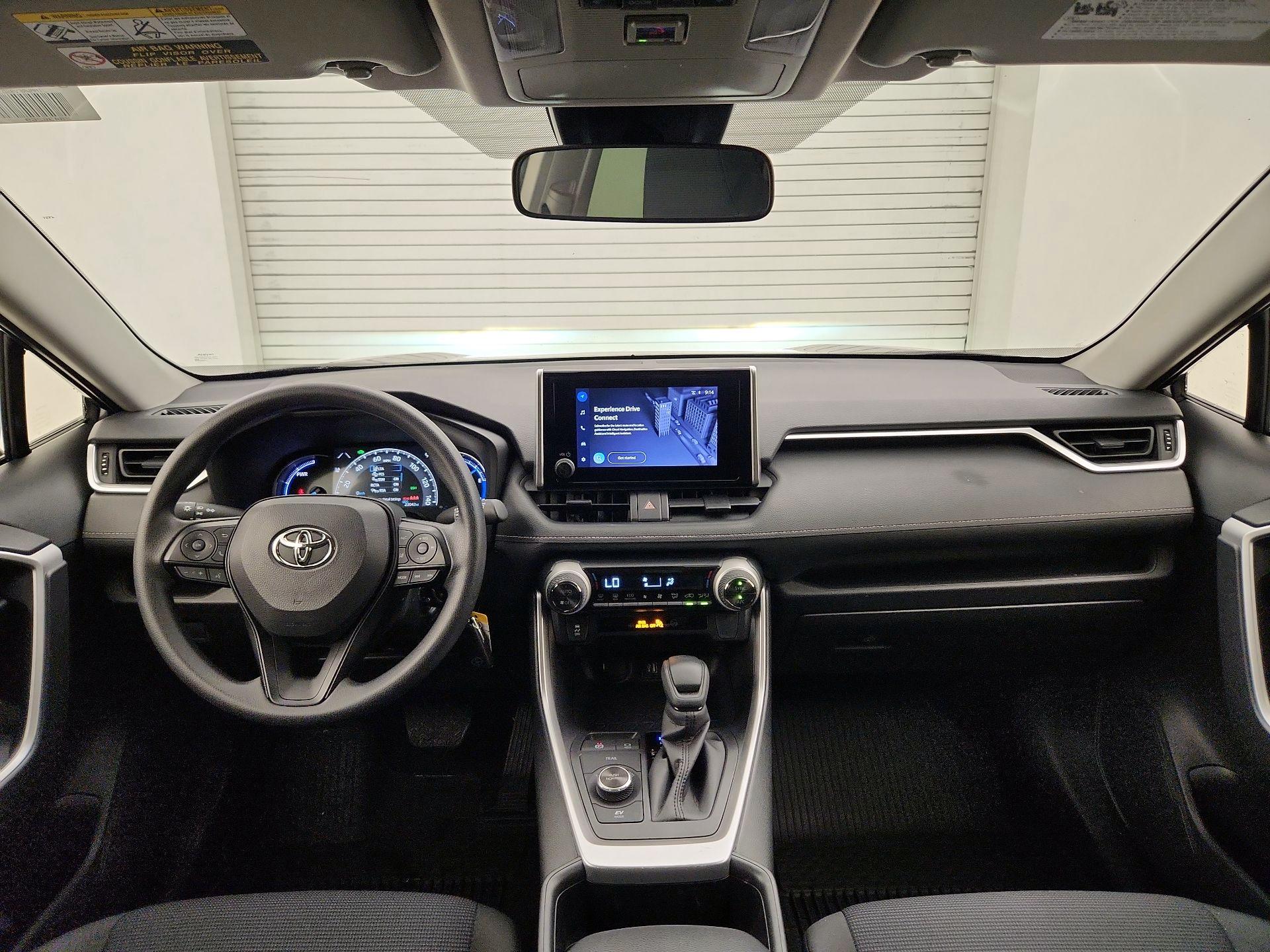 Thumbnail: 2025 Toyota RAV4 - 9