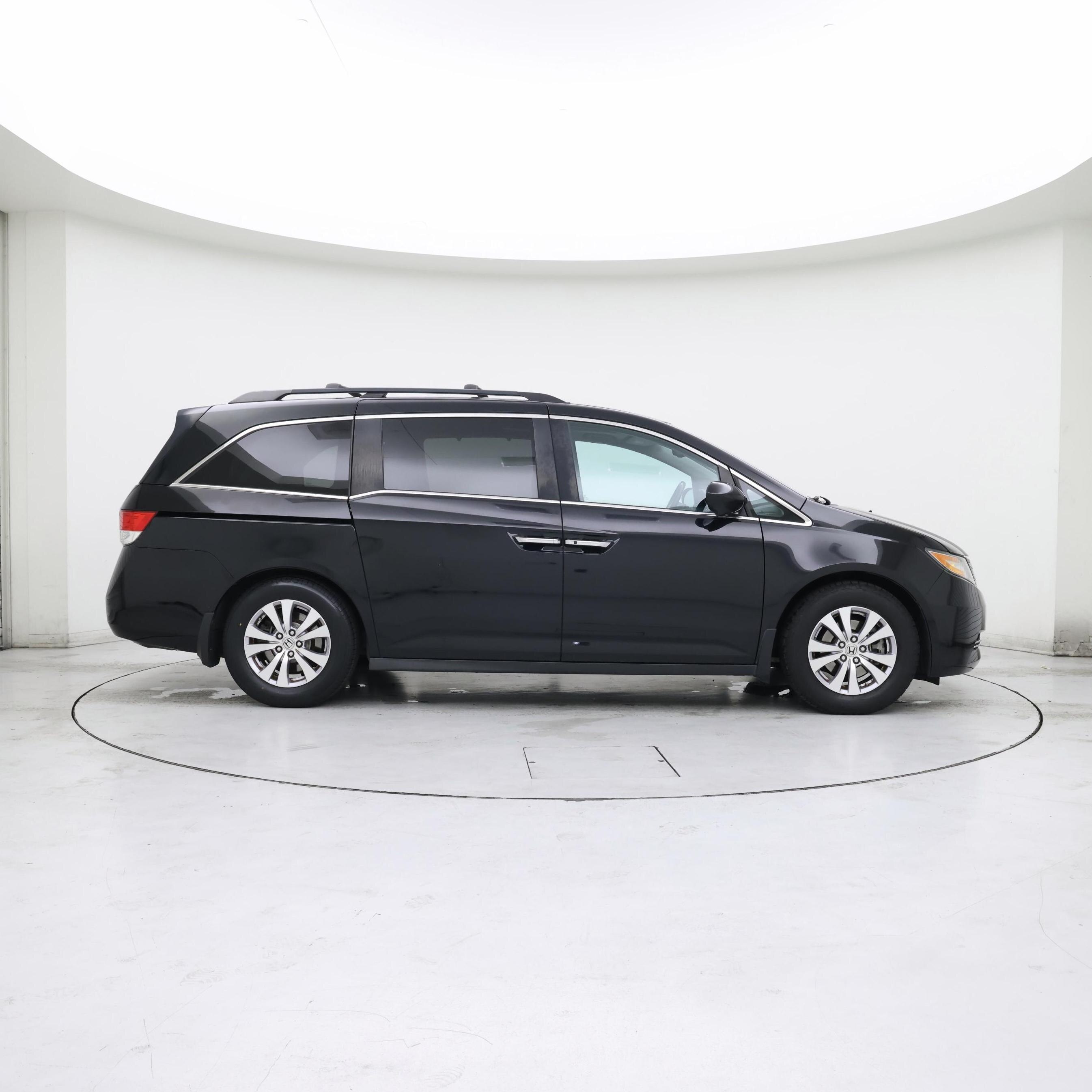 Thumbnail: 2016 Honda Odyssey - 7