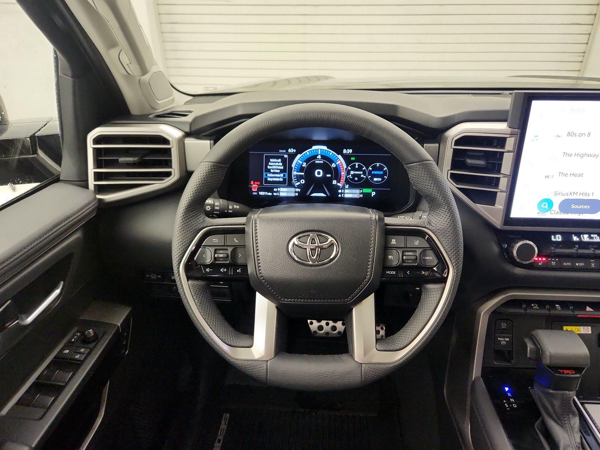 Thumbnail: 2023 Toyota Sequoia - 10