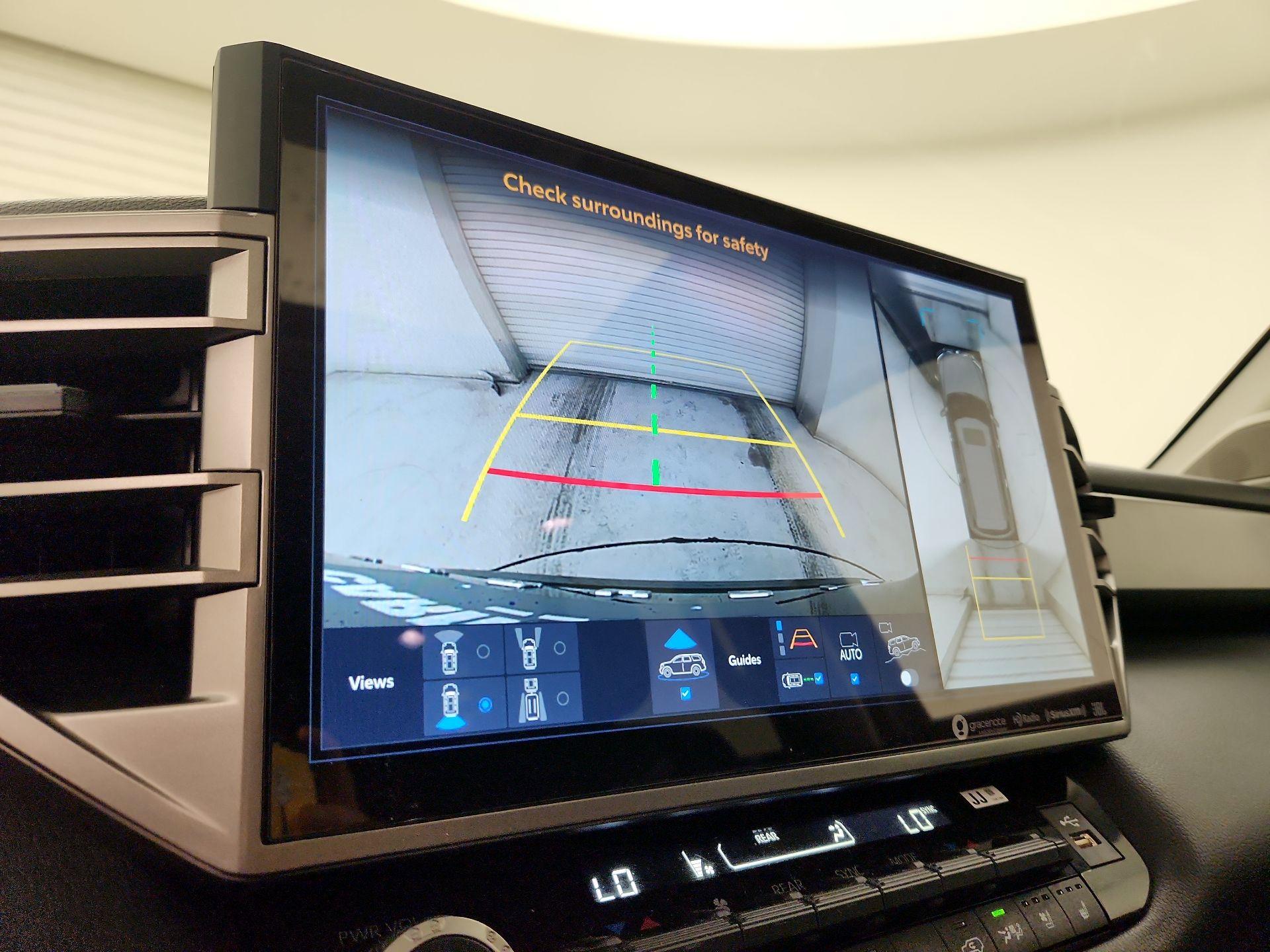 Thumbnail: 2023 Toyota Sequoia - 14