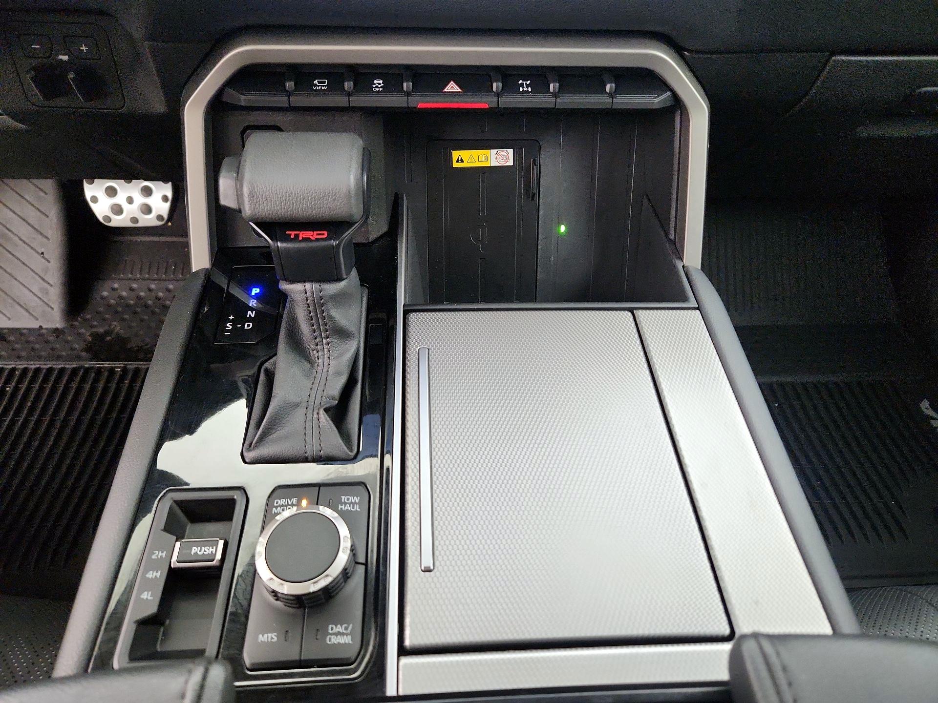 Thumbnail: 2023 Toyota Sequoia - 17