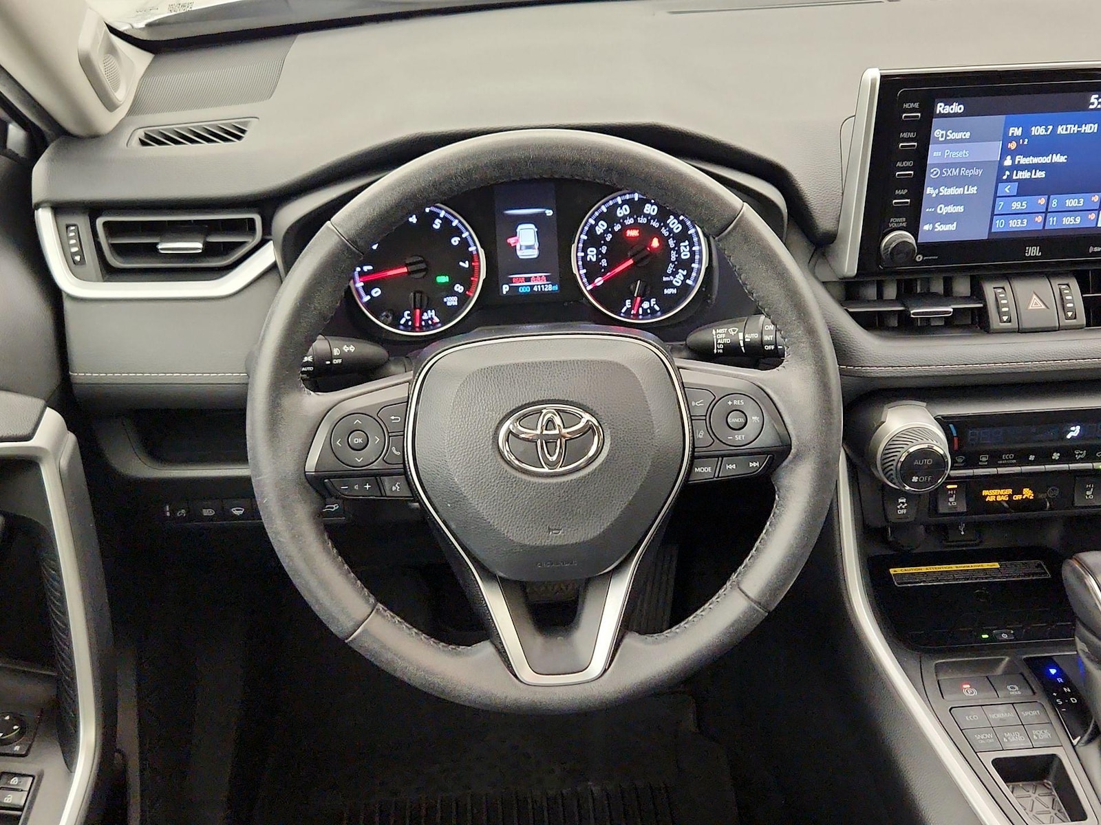 2021 Toyota RAV4 XLE Premium - Photo 11