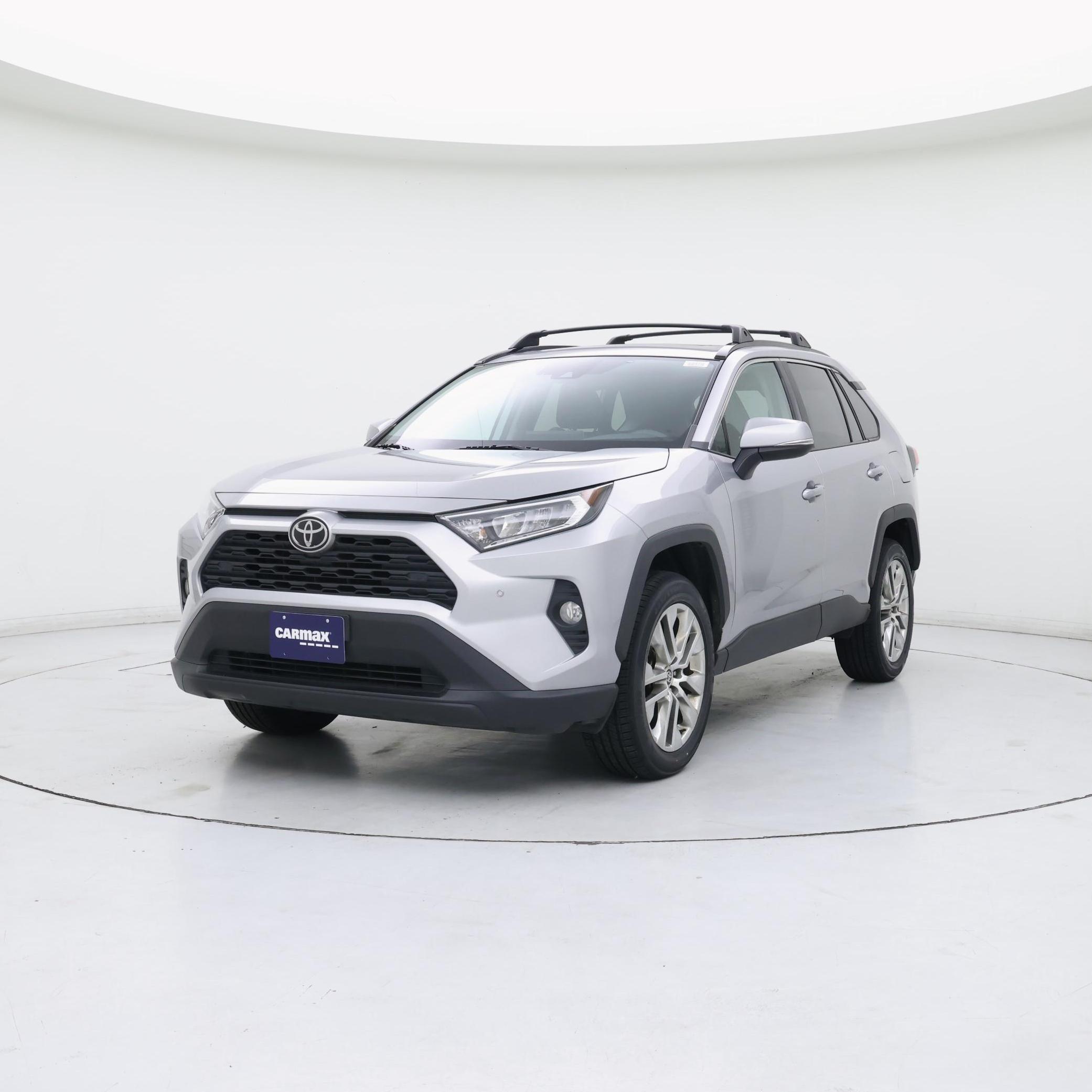 Thumbnail: 2021 Toyota RAV4 - 4