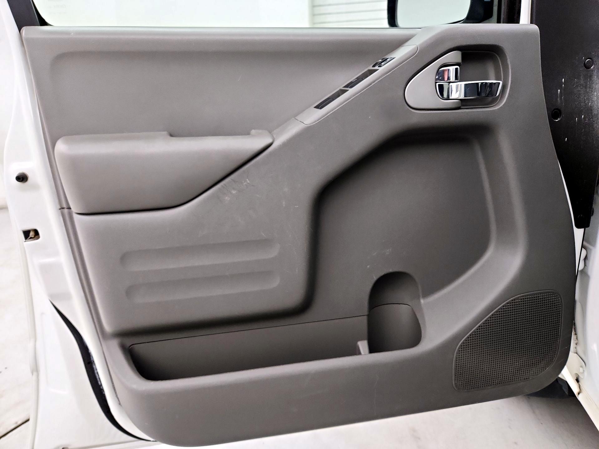 Thumbnail: 2018 Nissan Frontier - 12