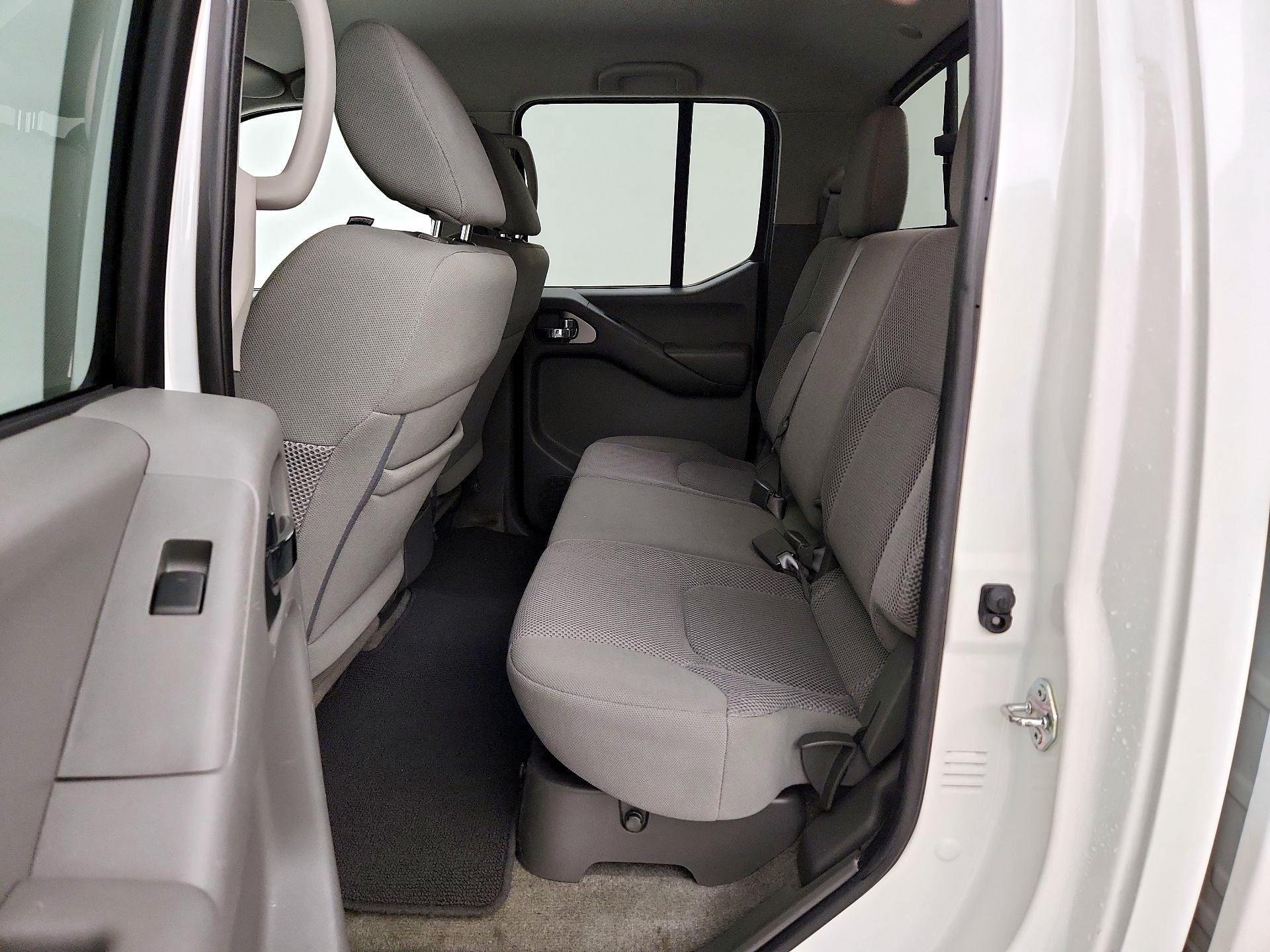 Thumbnail: 2018 Nissan Frontier - 18