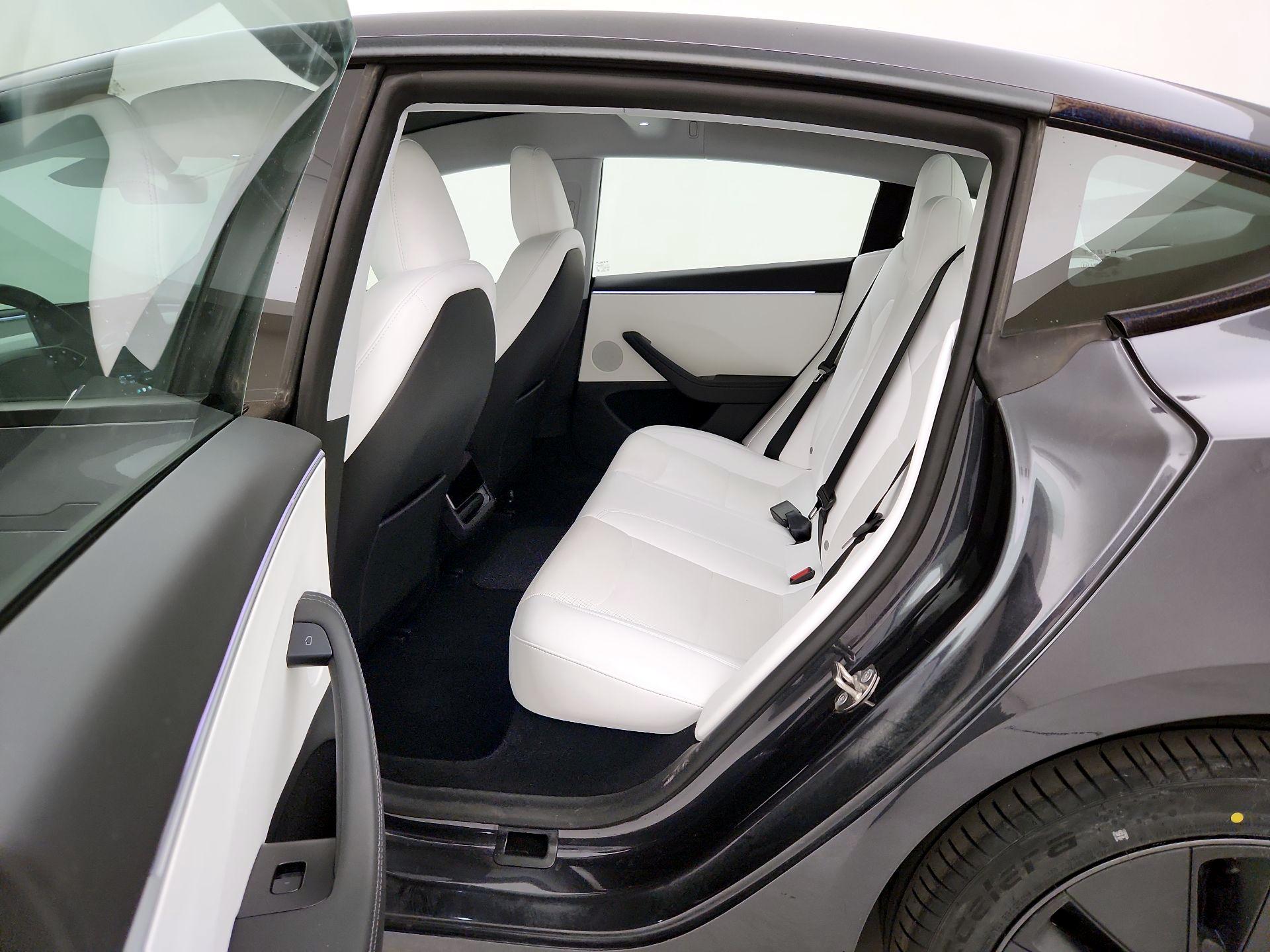 Thumbnail: 2024 Tesla Model 3 - 20