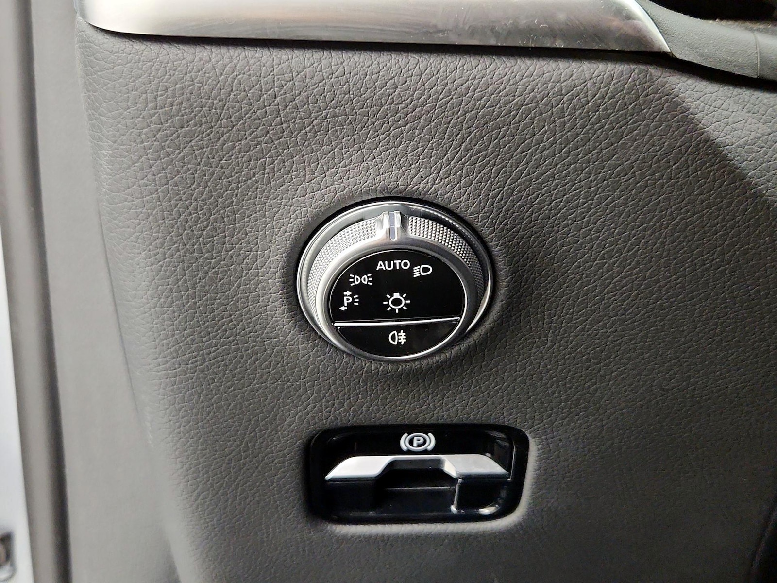 2024 Mercedes-Benz GLC GLC 300 - Photo 14