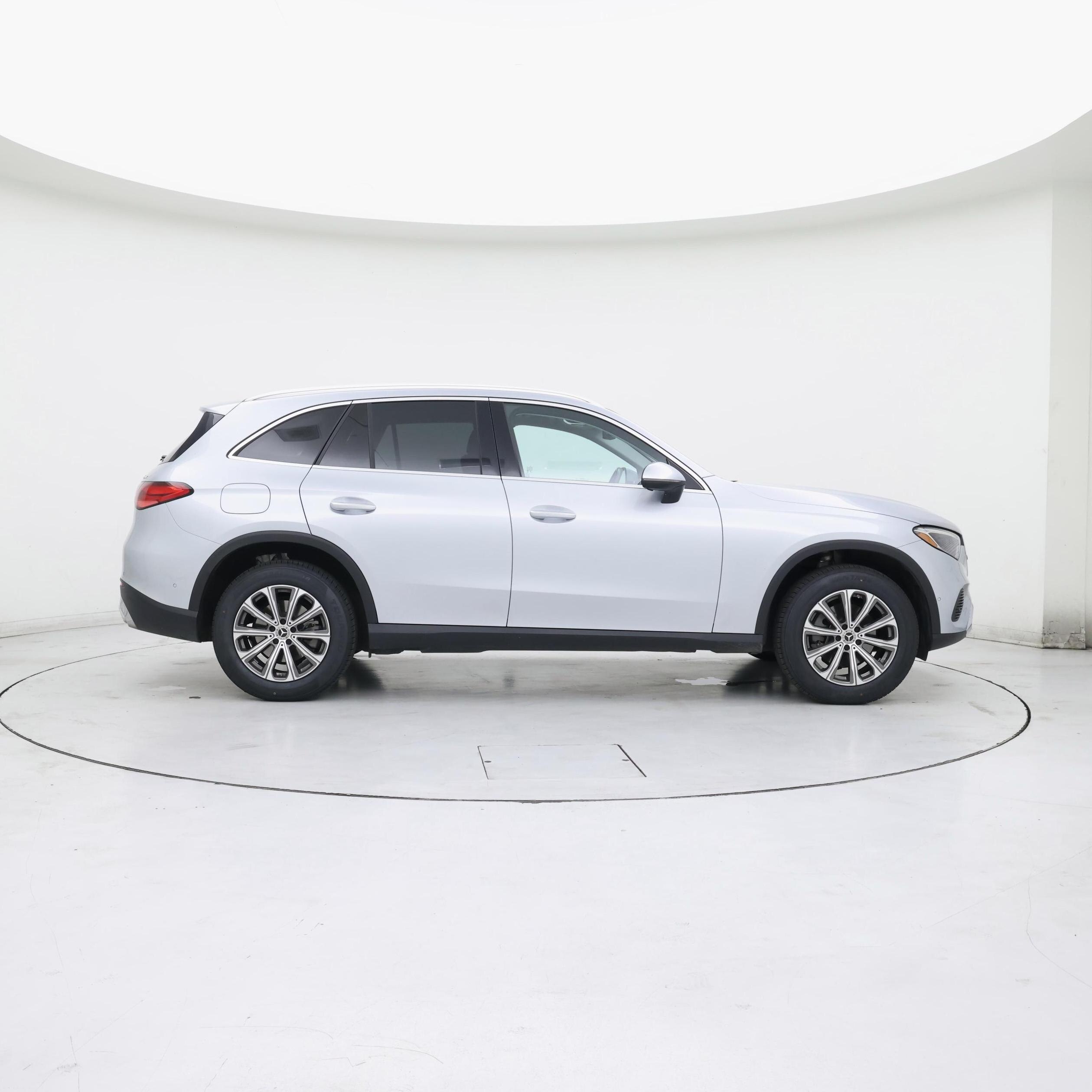 Thumbnail: 2024 Mercedes-Benz GLC - 7