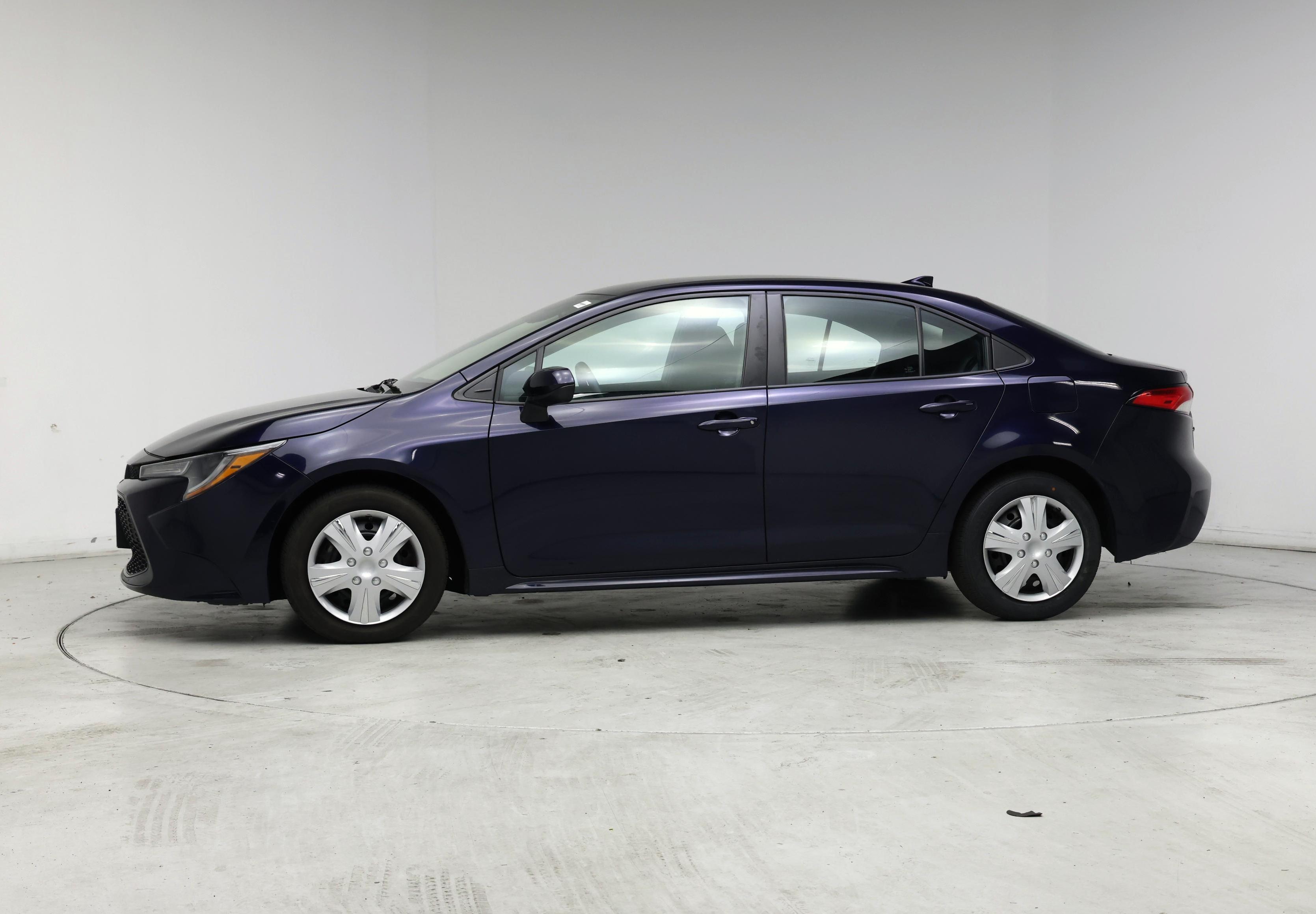 Thumbnail: 2022 Toyota Corolla - 3