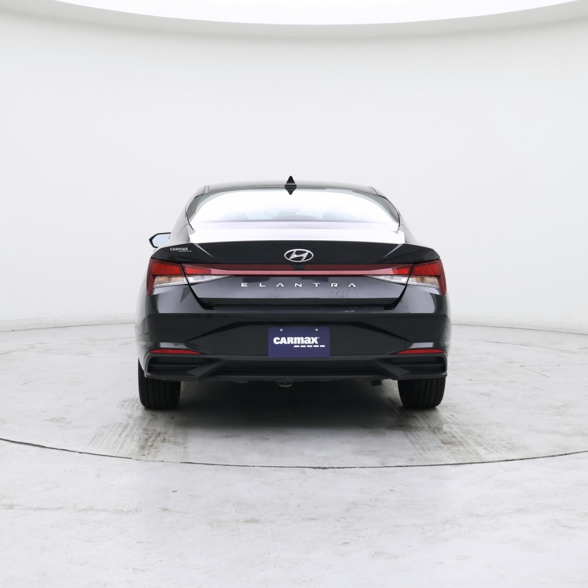 Thumbnail: 2023 Hyundai Elantra - 6