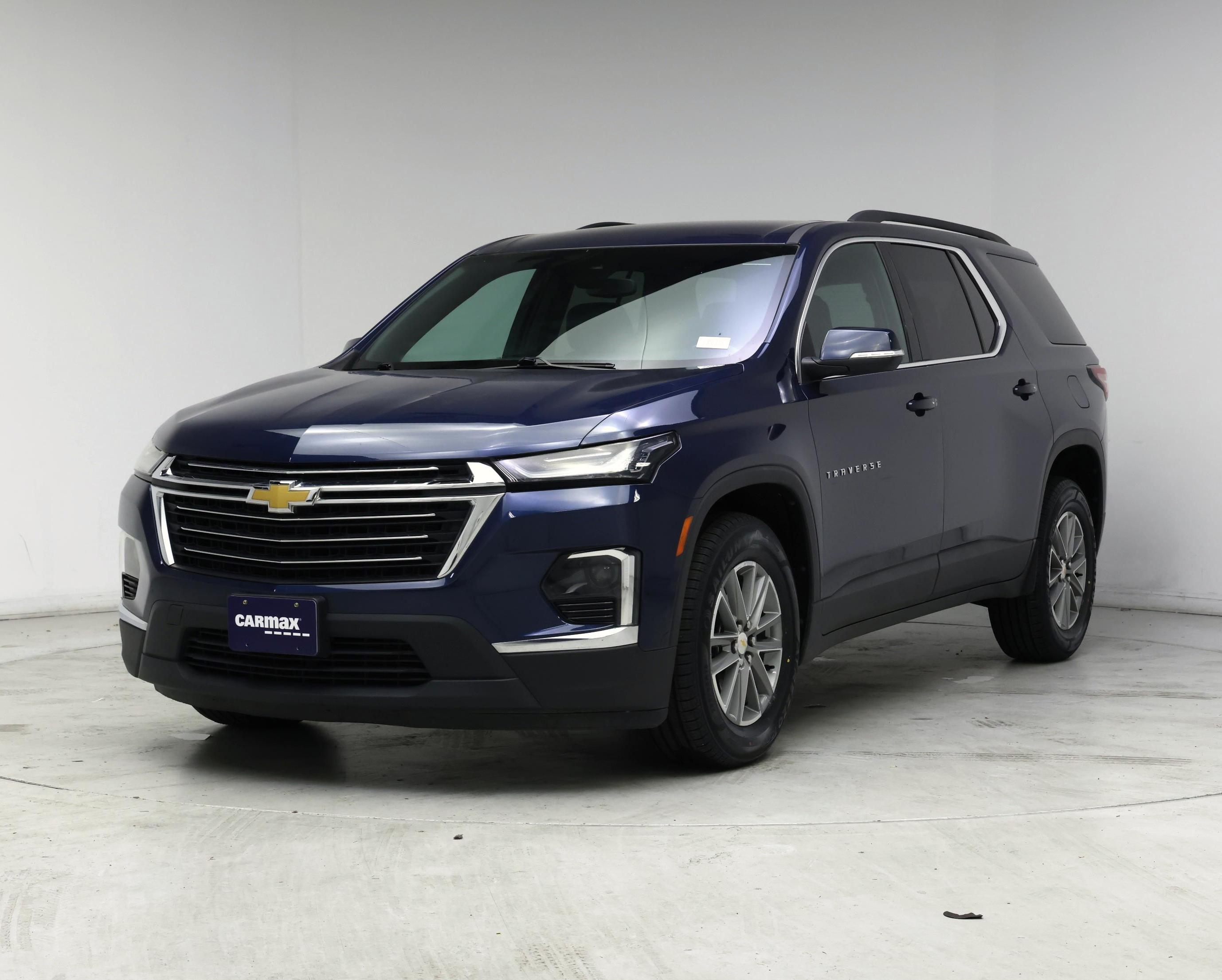 Thumbnail: 2022 Chevrolet Traverse - 4