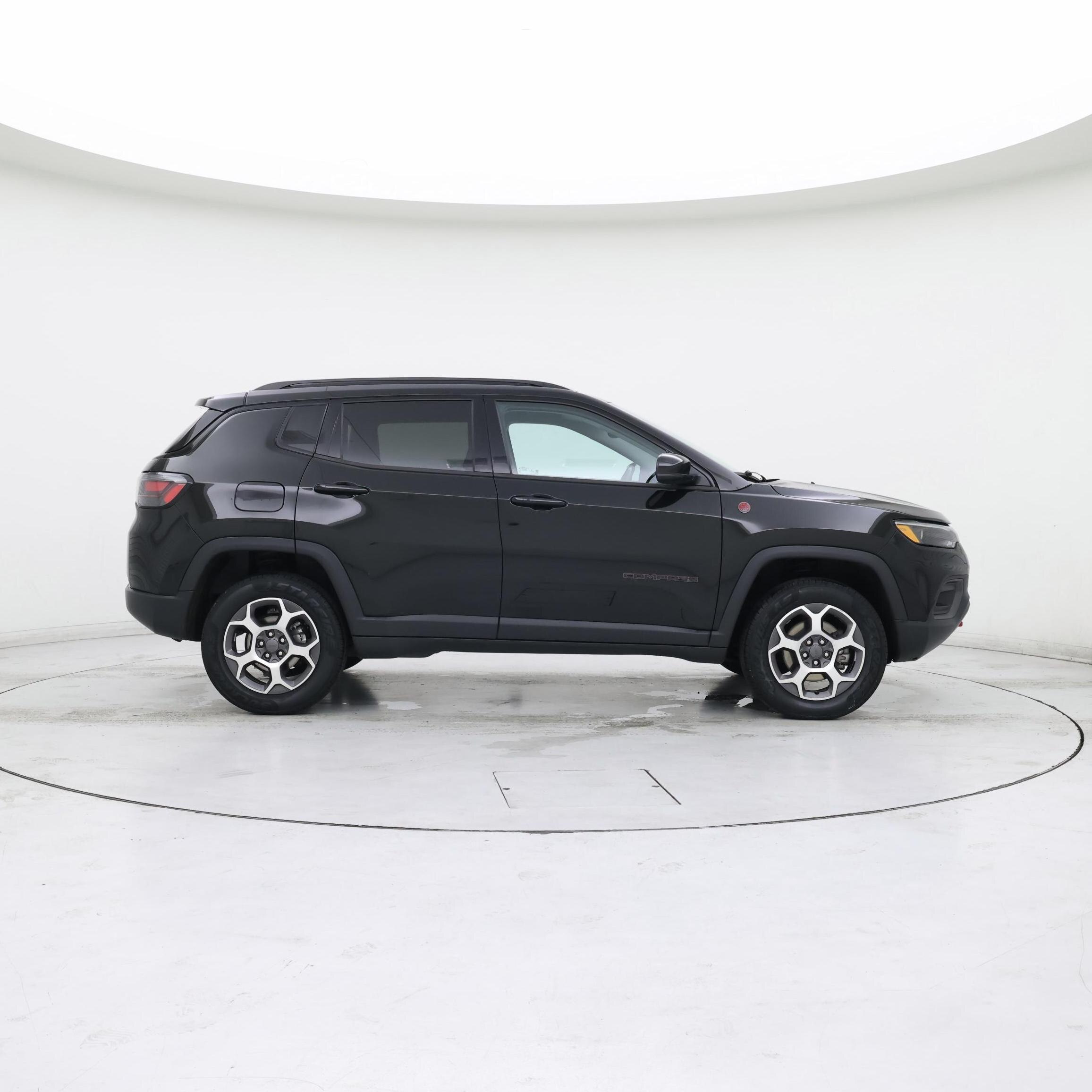 Thumbnail: 2022 Jeep Compass - 7