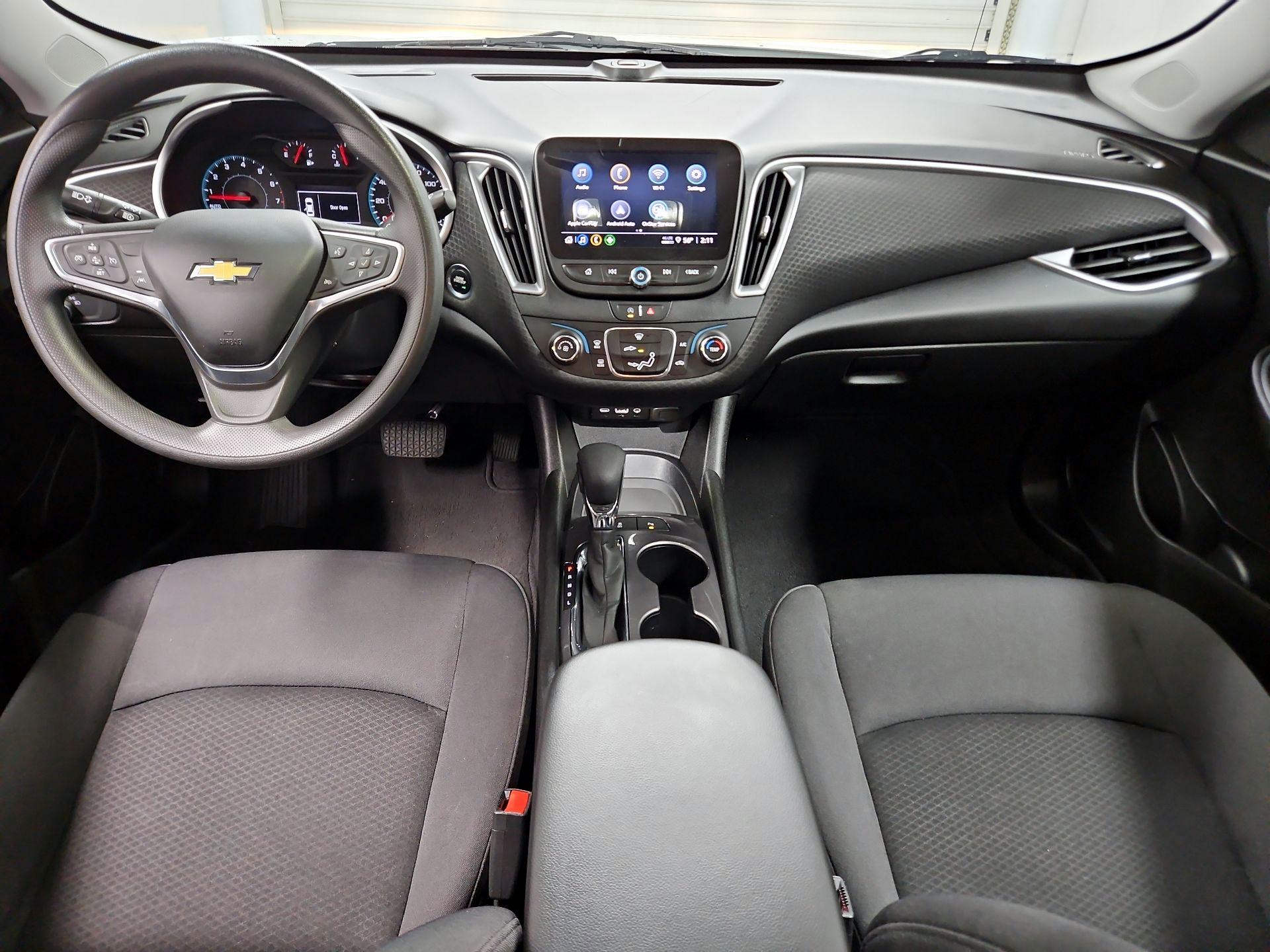 Thumbnail: 2023 Chevrolet Malibu - 9