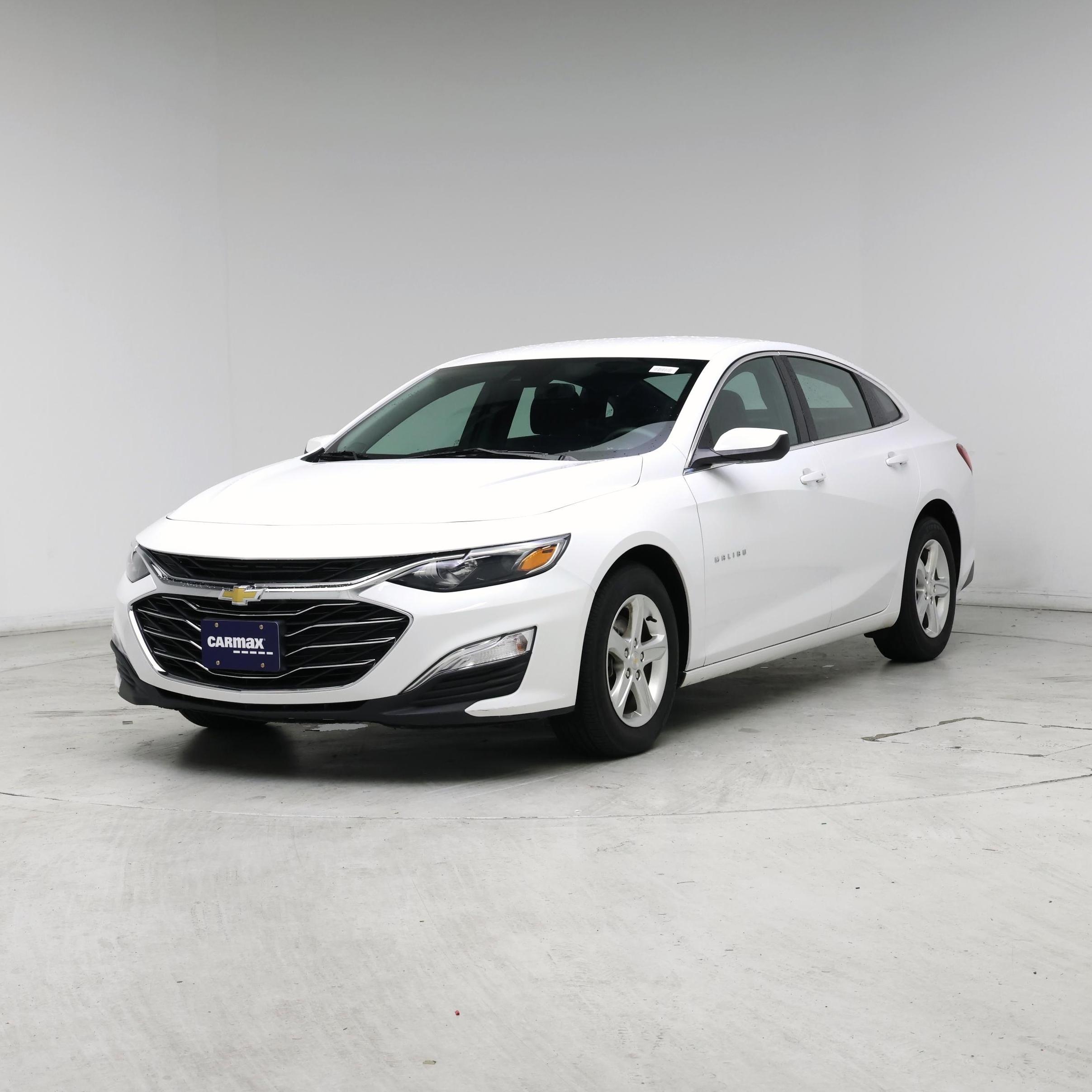Thumbnail: 2023 Chevrolet Malibu - 4