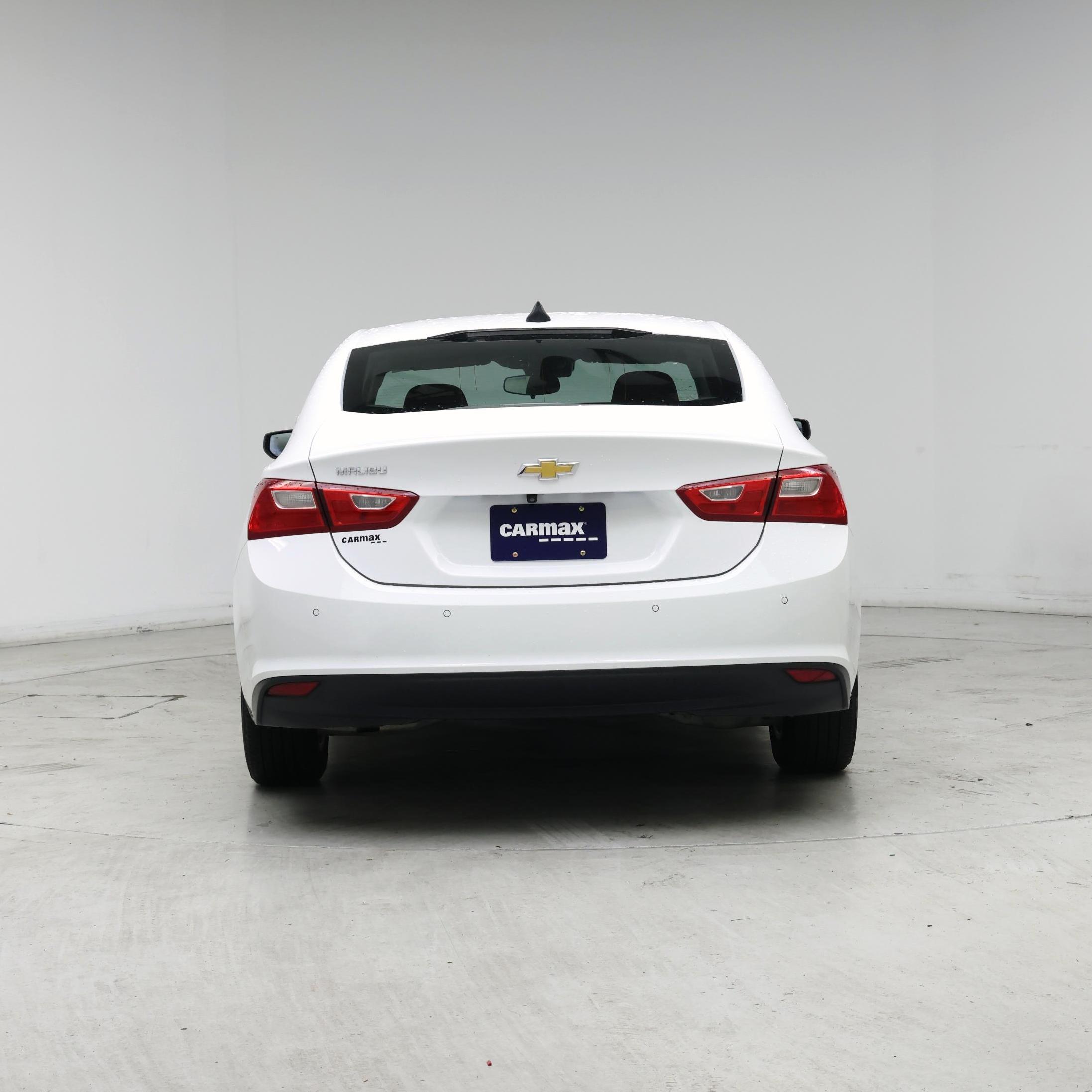 Thumbnail: 2023 Chevrolet Malibu - 6