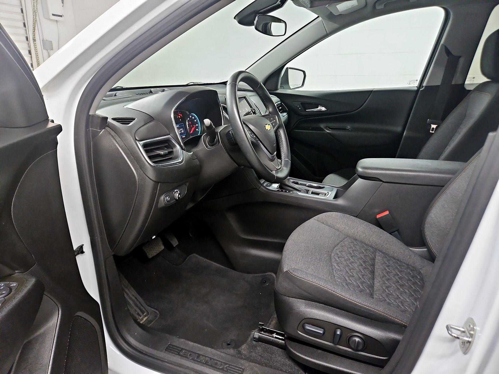 Thumbnail: 2023 Chevrolet Equinox - 11