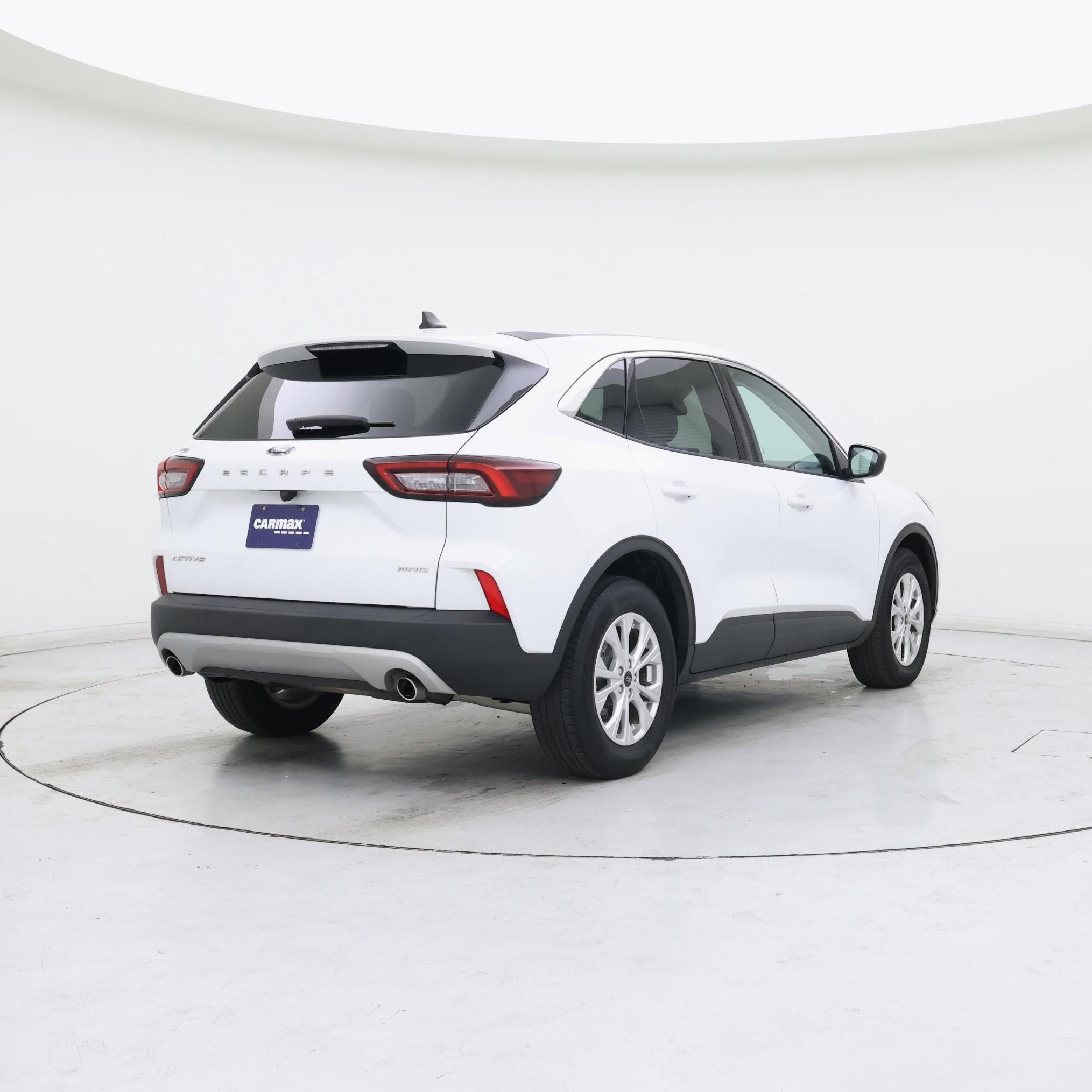 Thumbnail: 2023 Ford Escape - 8