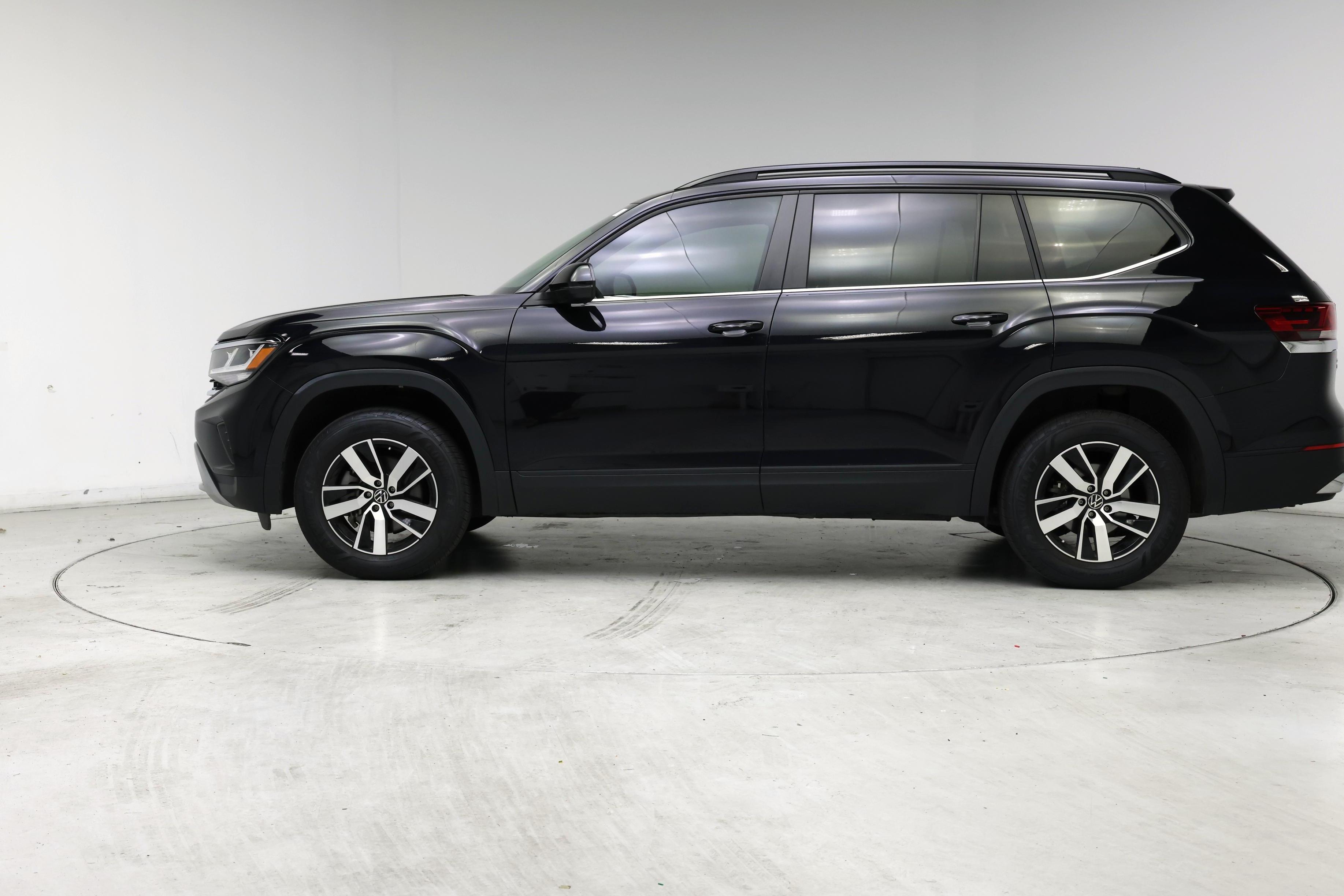 Thumbnail: 2021 Volkswagen Atlas - 3