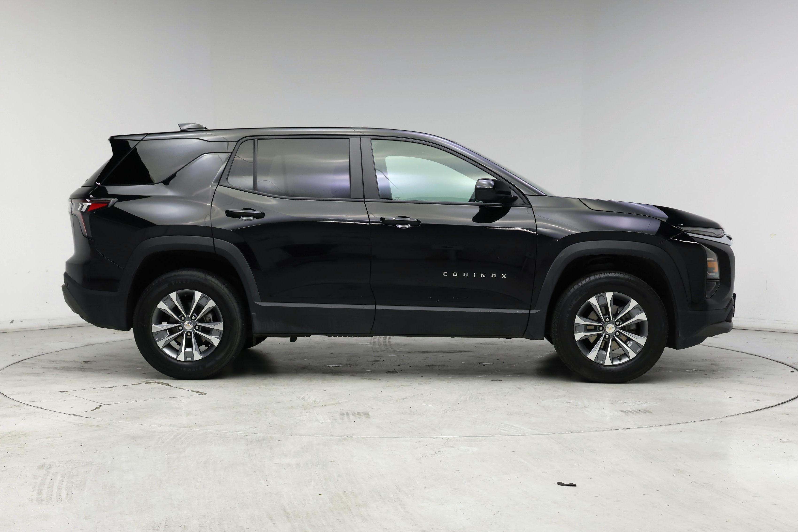 Thumbnail: 2025 Chevrolet Equinox - 7
