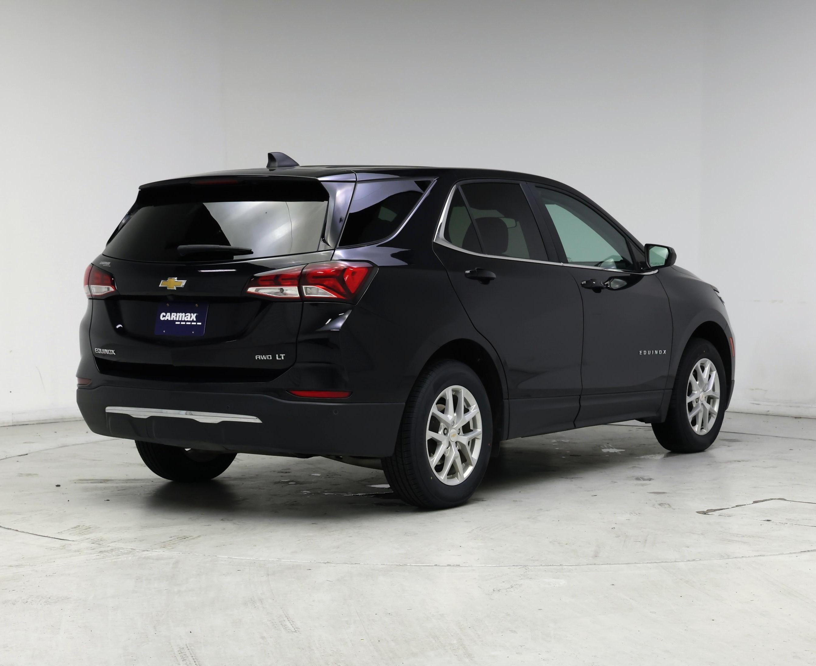 Thumbnail: 2023 Chevrolet Equinox - 8