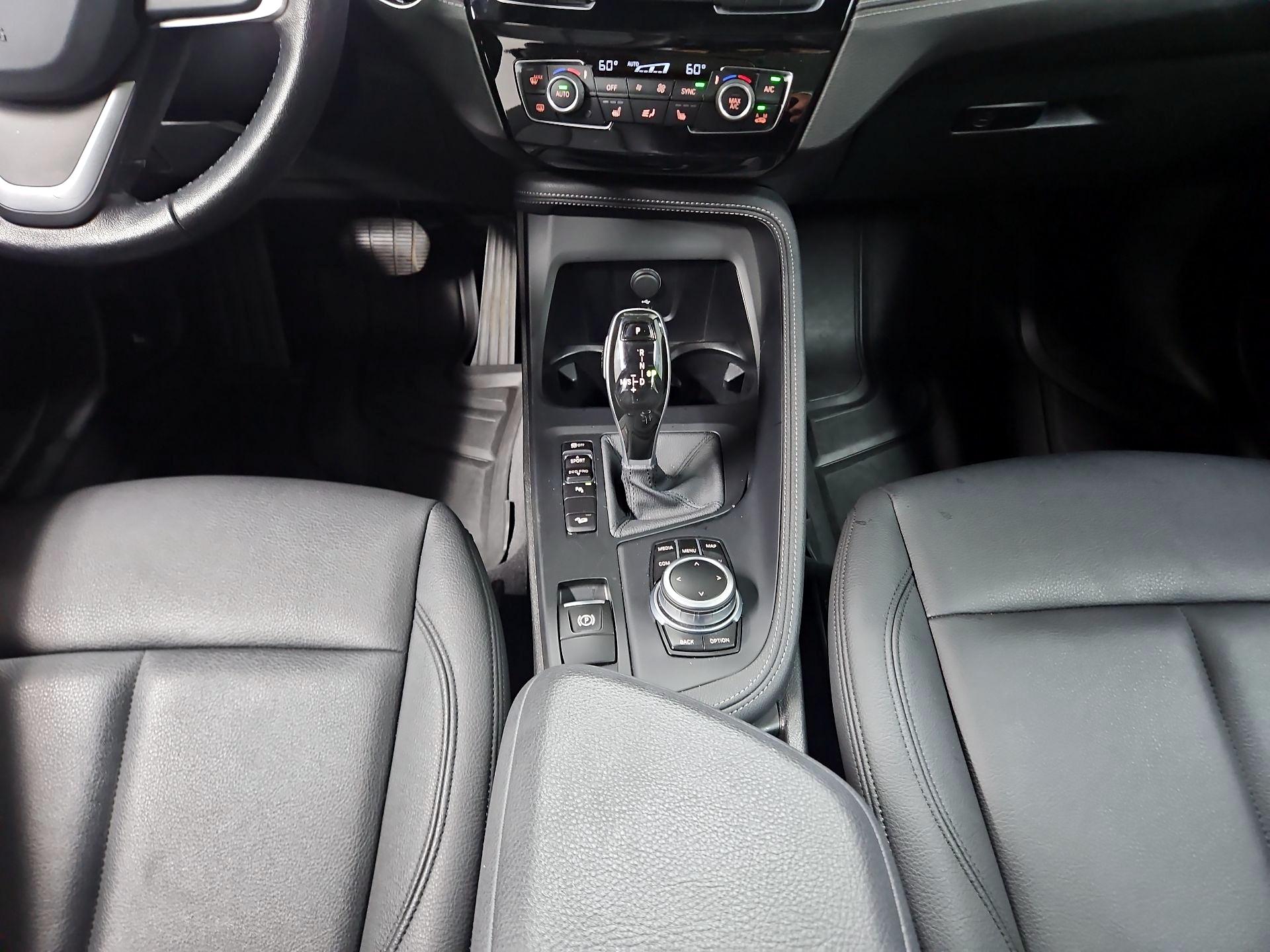 Thumbnail: 2021 BMW X1 - 18