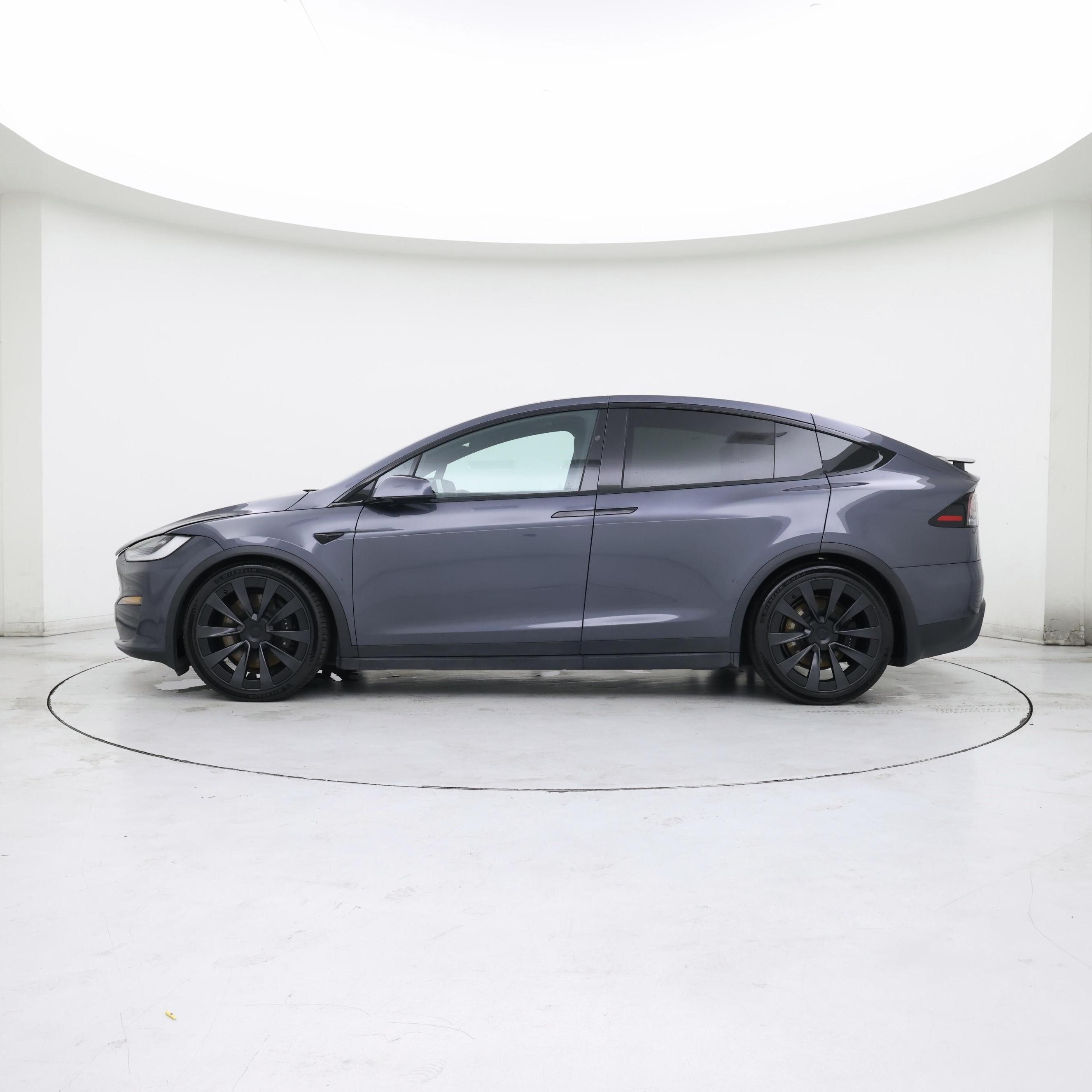 Thumbnail: 2022 Tesla Model X - 3
