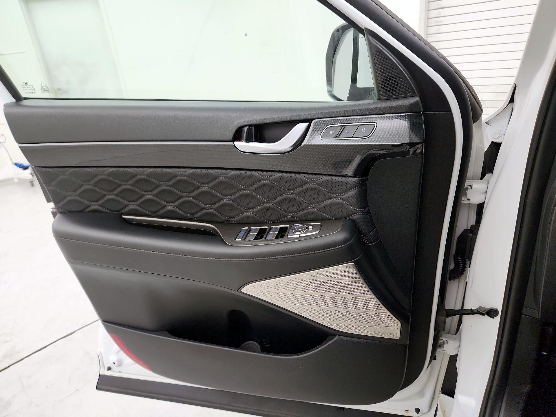 Thumbnail: 2021 Hyundai Palisade - 12