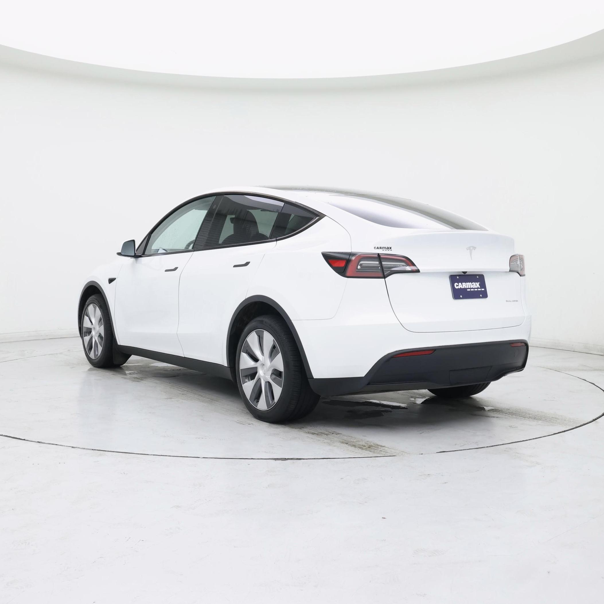 Thumbnail: 2023 Tesla Model Y - 2