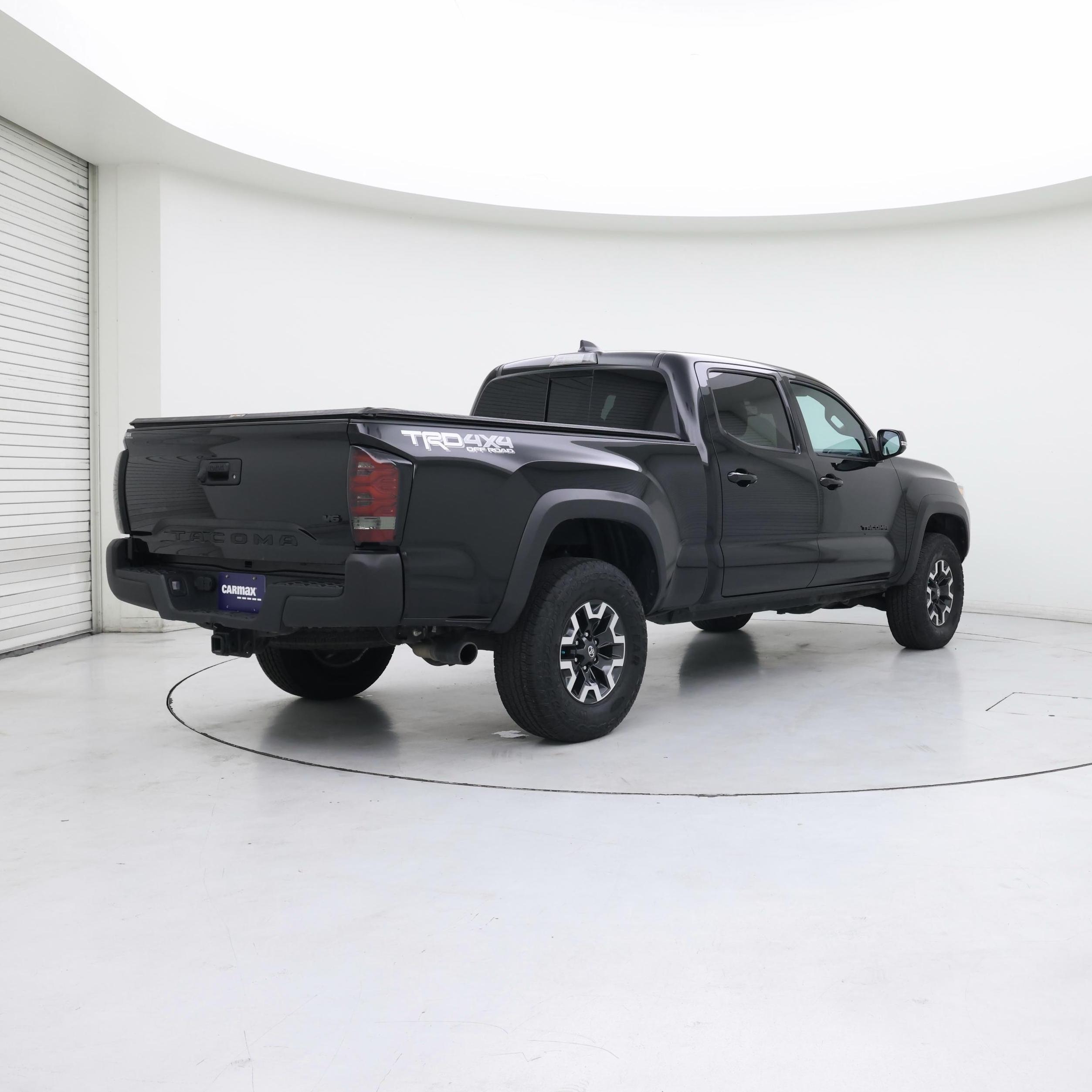 Thumbnail: 2023 Toyota Tacoma - 8