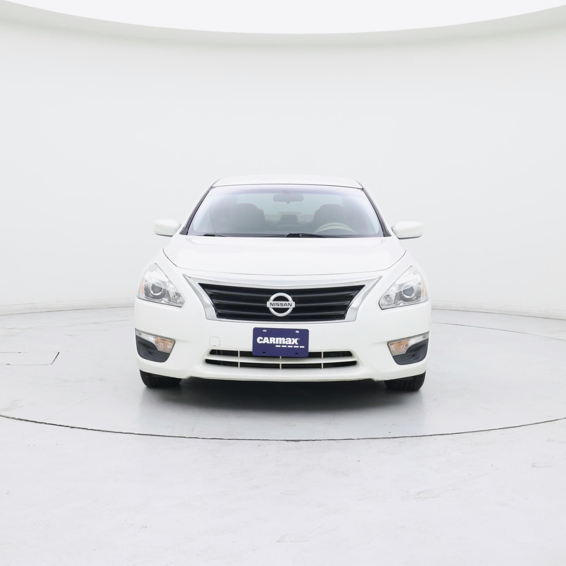 Thumbnail: 2015 Nissan Altima - 5