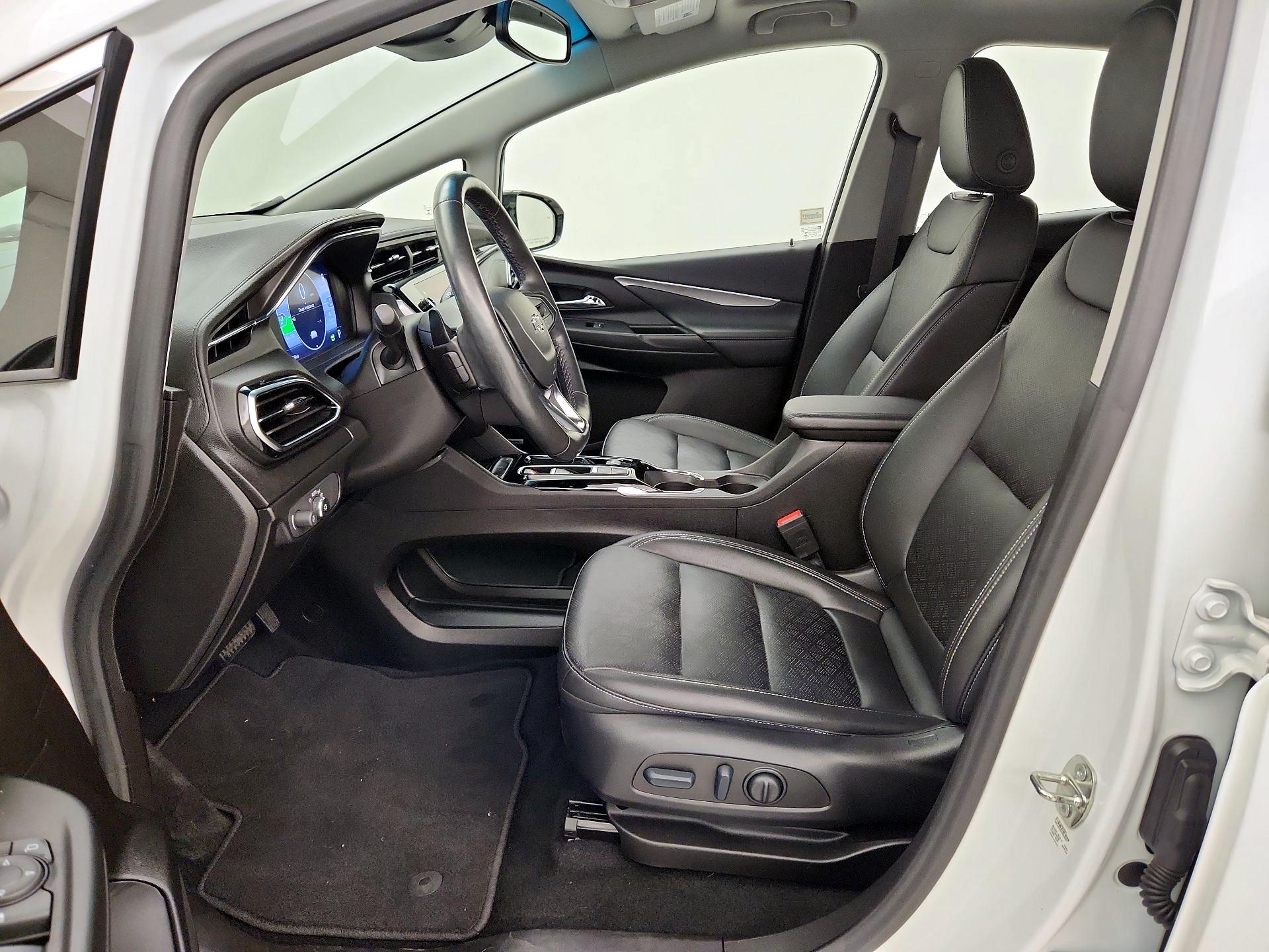 Thumbnail: 2023 Chevrolet Bolt EV - 11