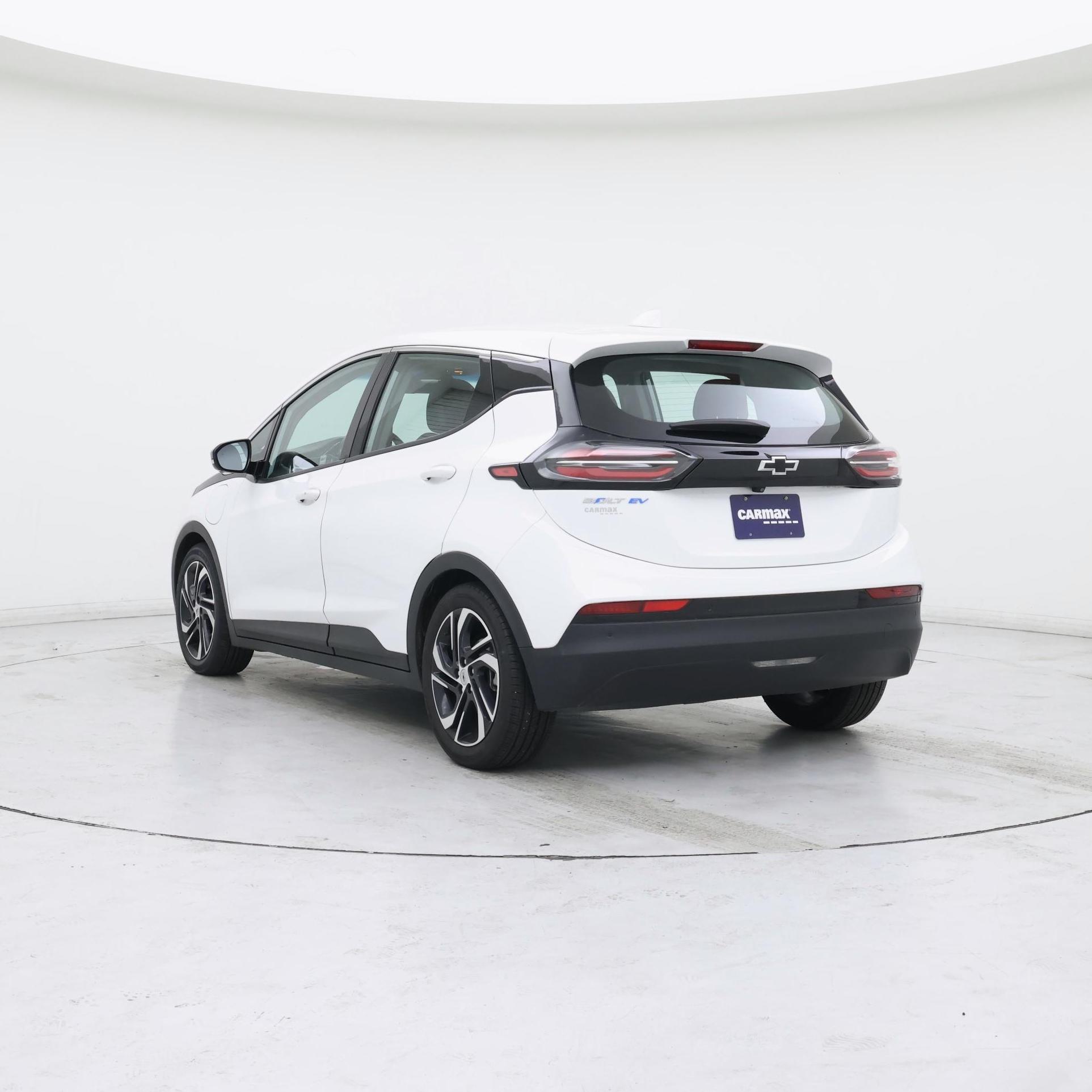 Thumbnail: 2023 Chevrolet Bolt EV - 2