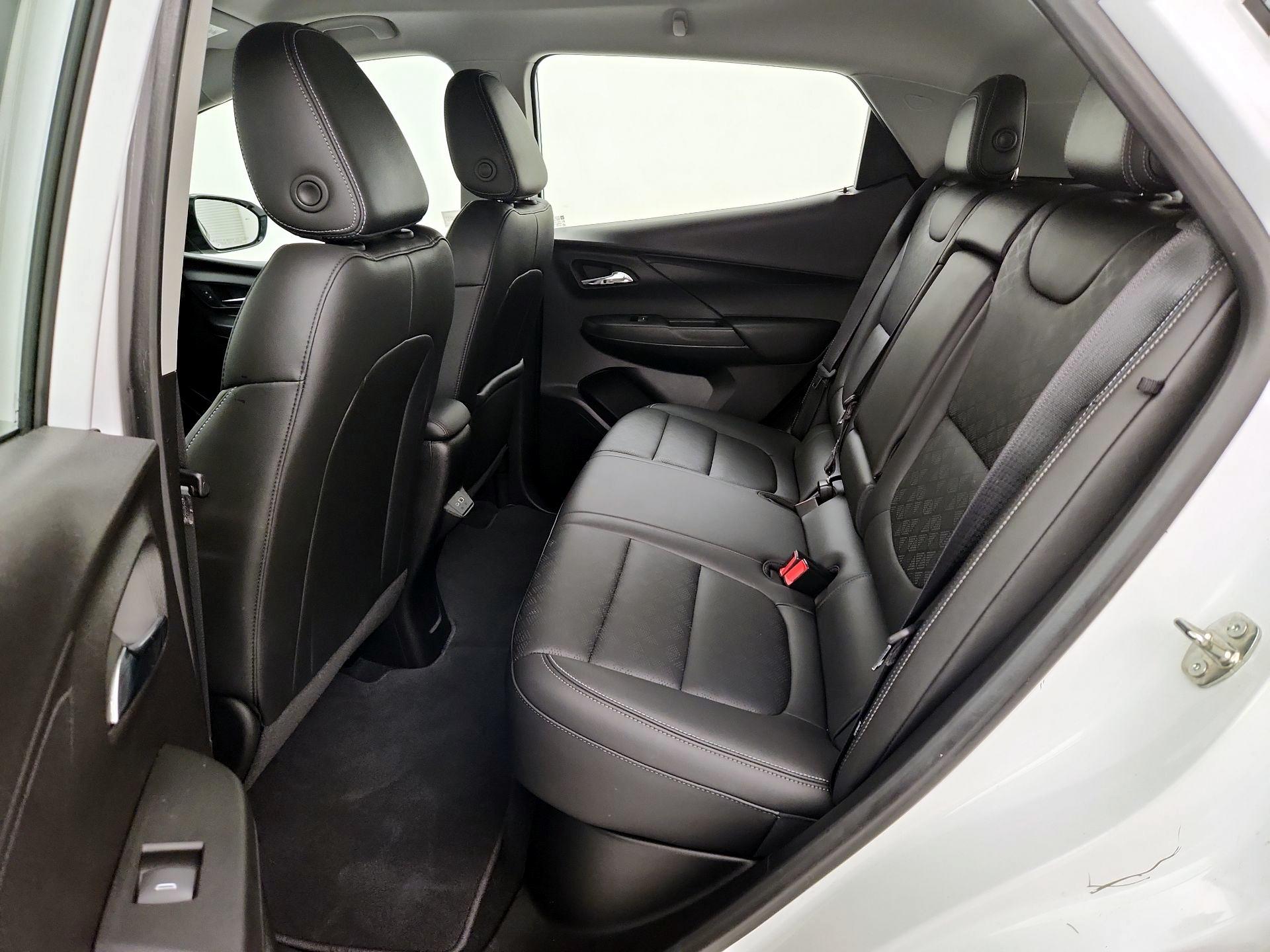 Thumbnail: 2023 Chevrolet Bolt EV - 19