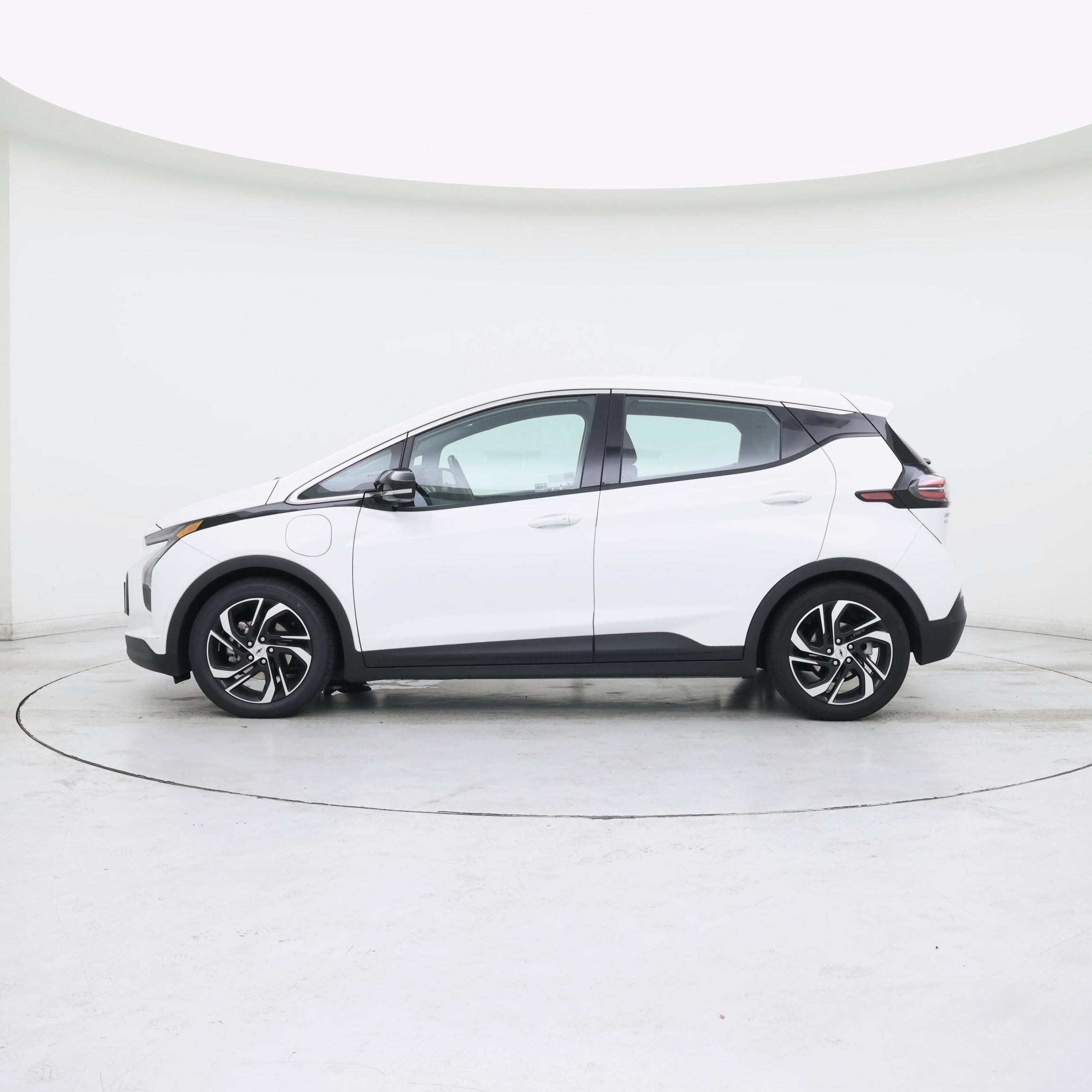 Thumbnail: 2023 Chevrolet Bolt EV - 3