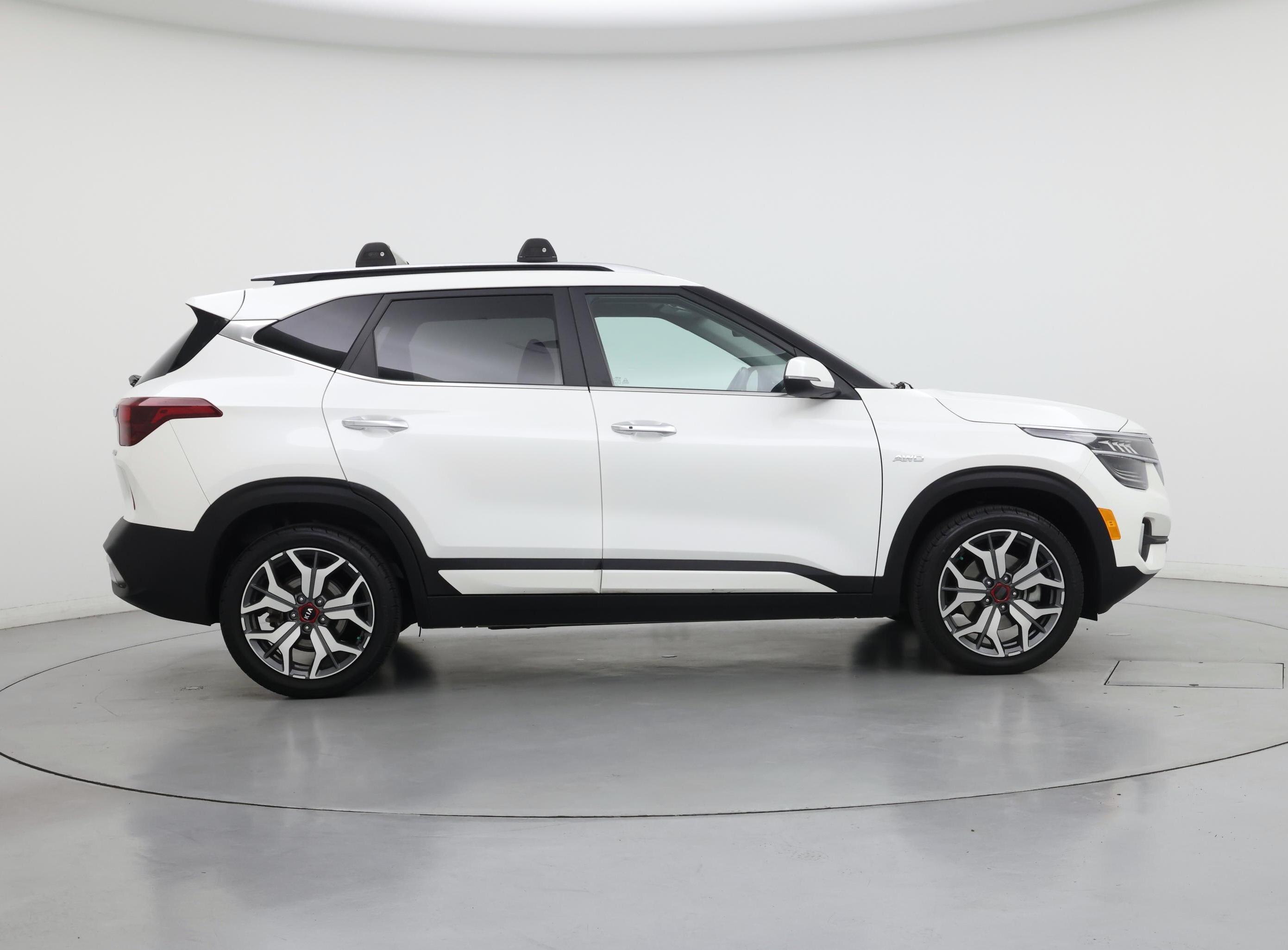 Thumbnail: 2021 Kia Seltos - 7