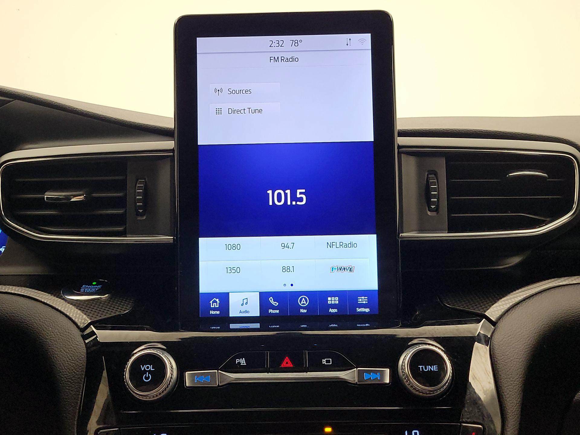 Thumbnail: 2021 Ford Explorer - 16
